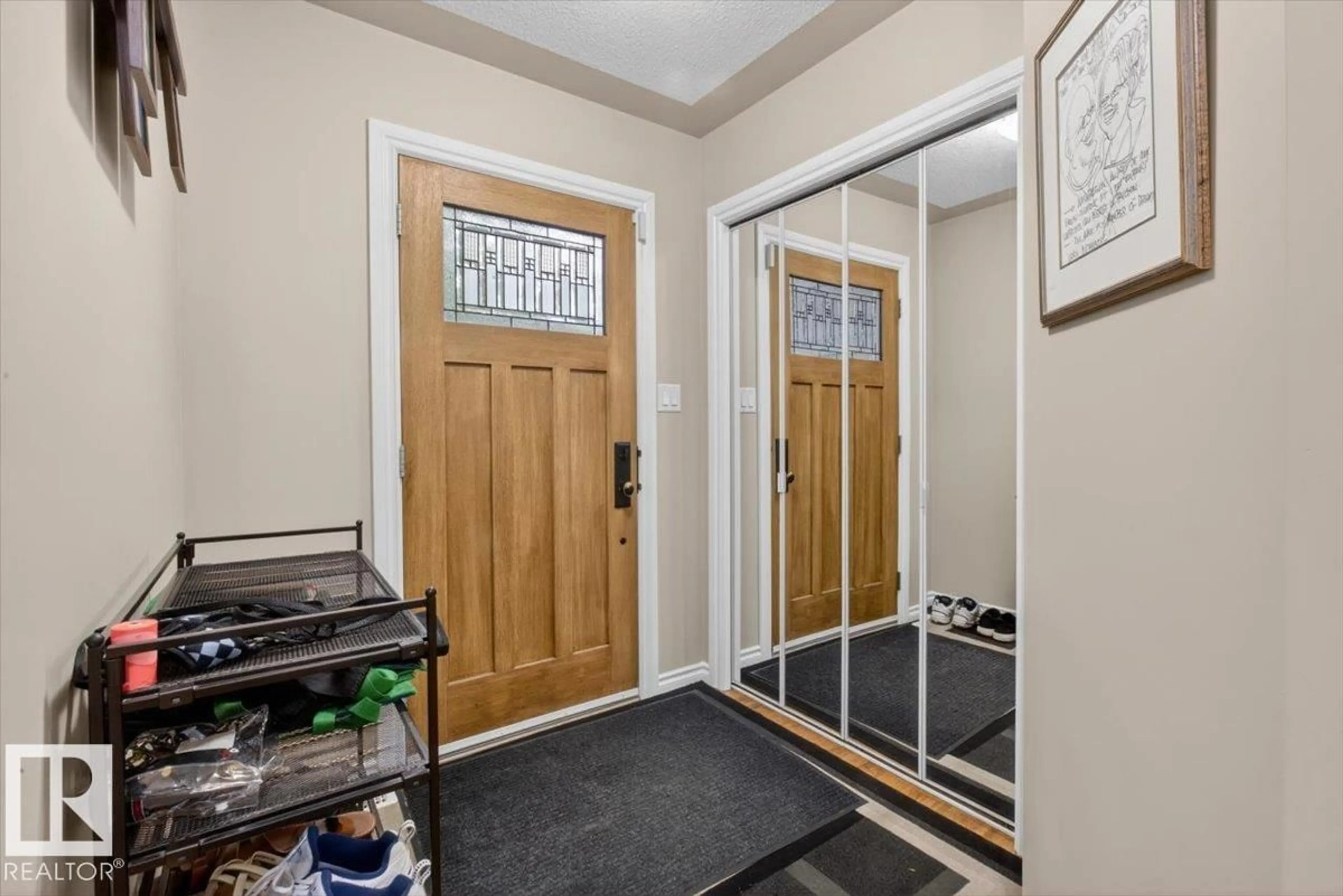 Indoor entryway for 5420 - 133 GRANT MACEWAN BV, Leduc Alberta T9E0M1