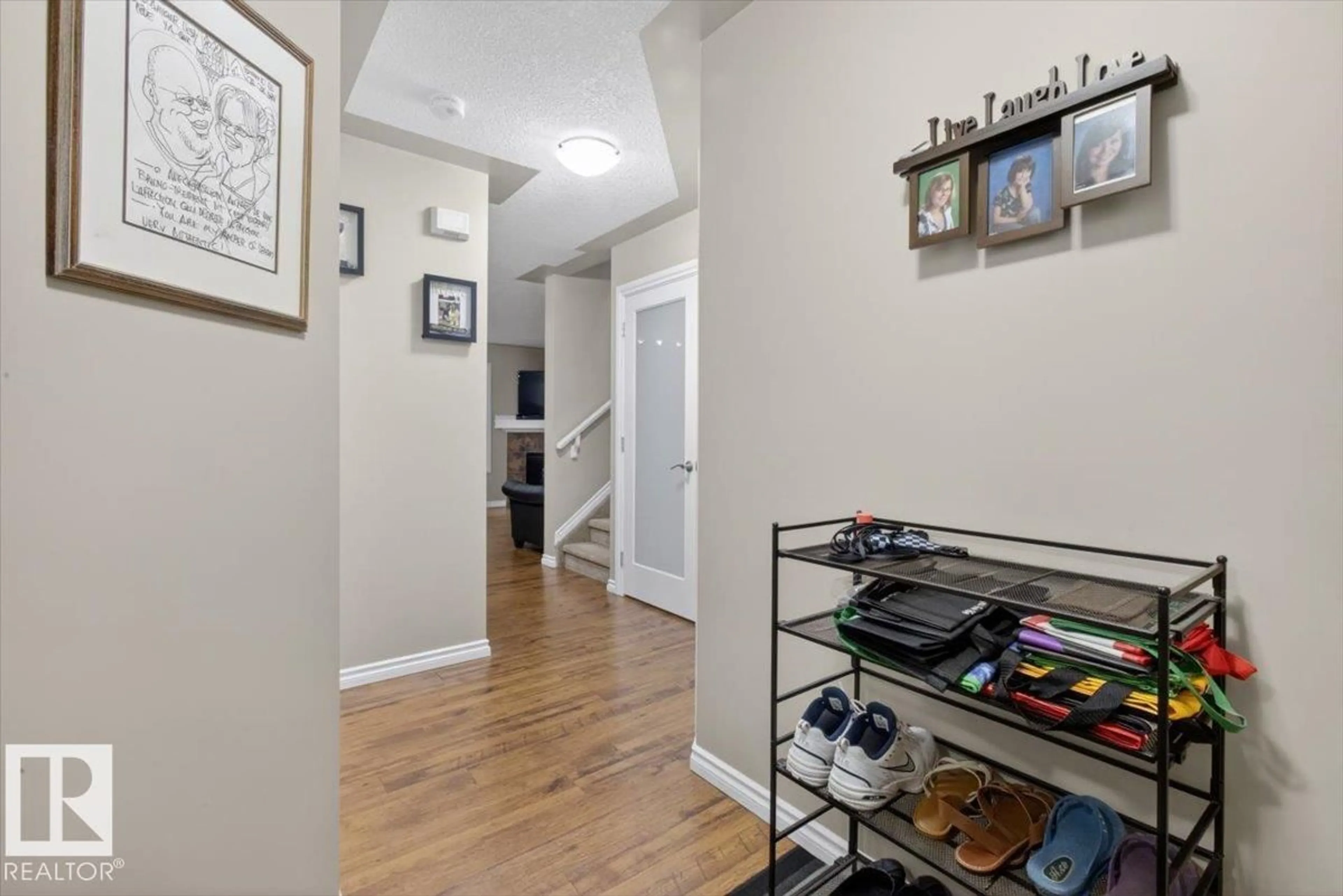Indoor entryway for 5420 - 133 GRANT MACEWAN BV, Leduc Alberta T9E0M1