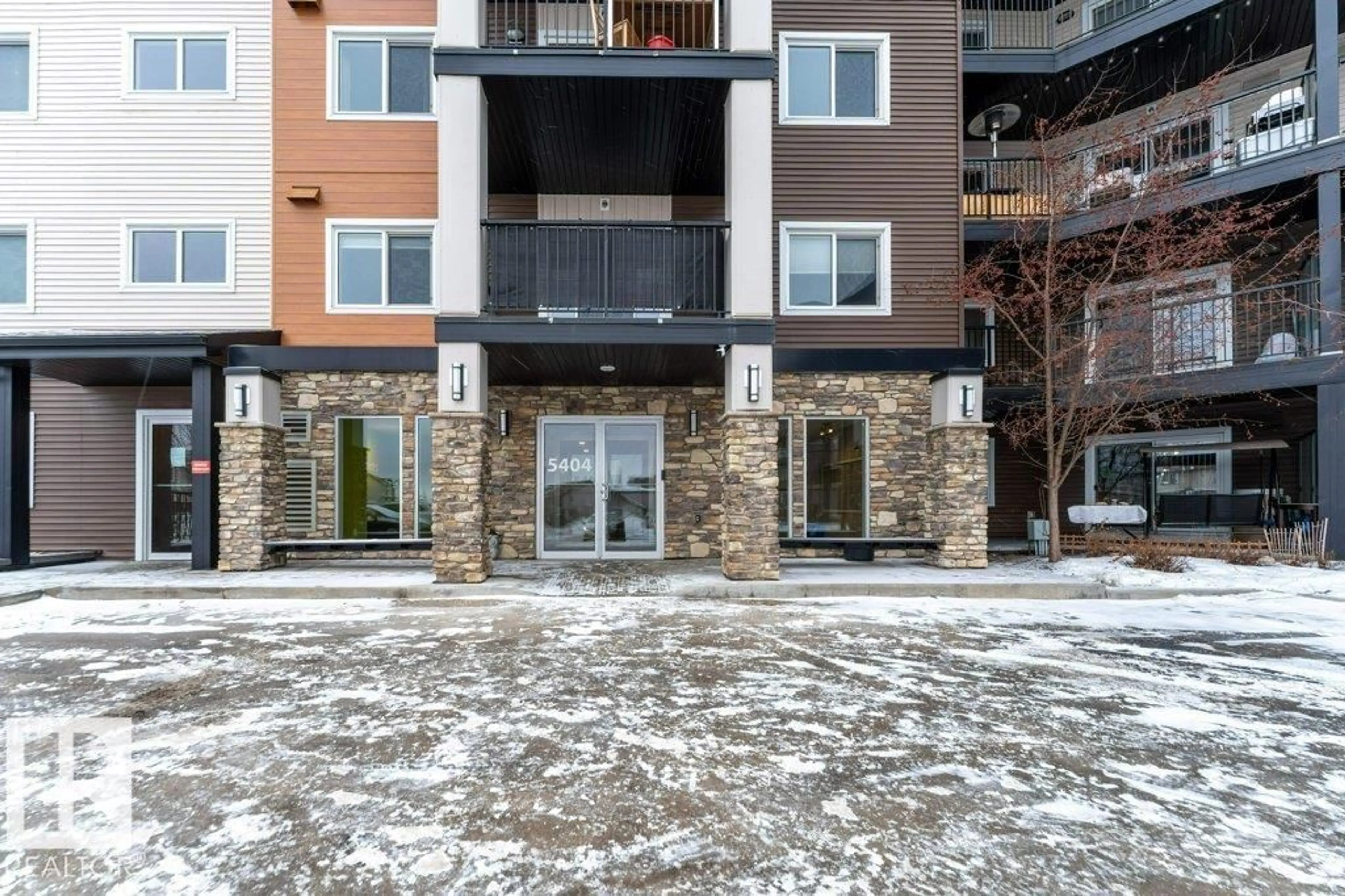 Patio, unknown for 116 - 5404 7 AV, Edmonton Alberta T6X2K4