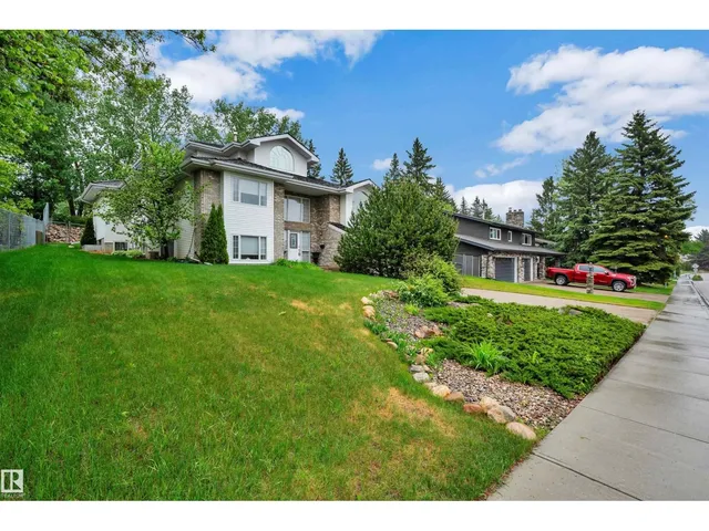 74 BEAUVISTA DR, Sherwood Park 2