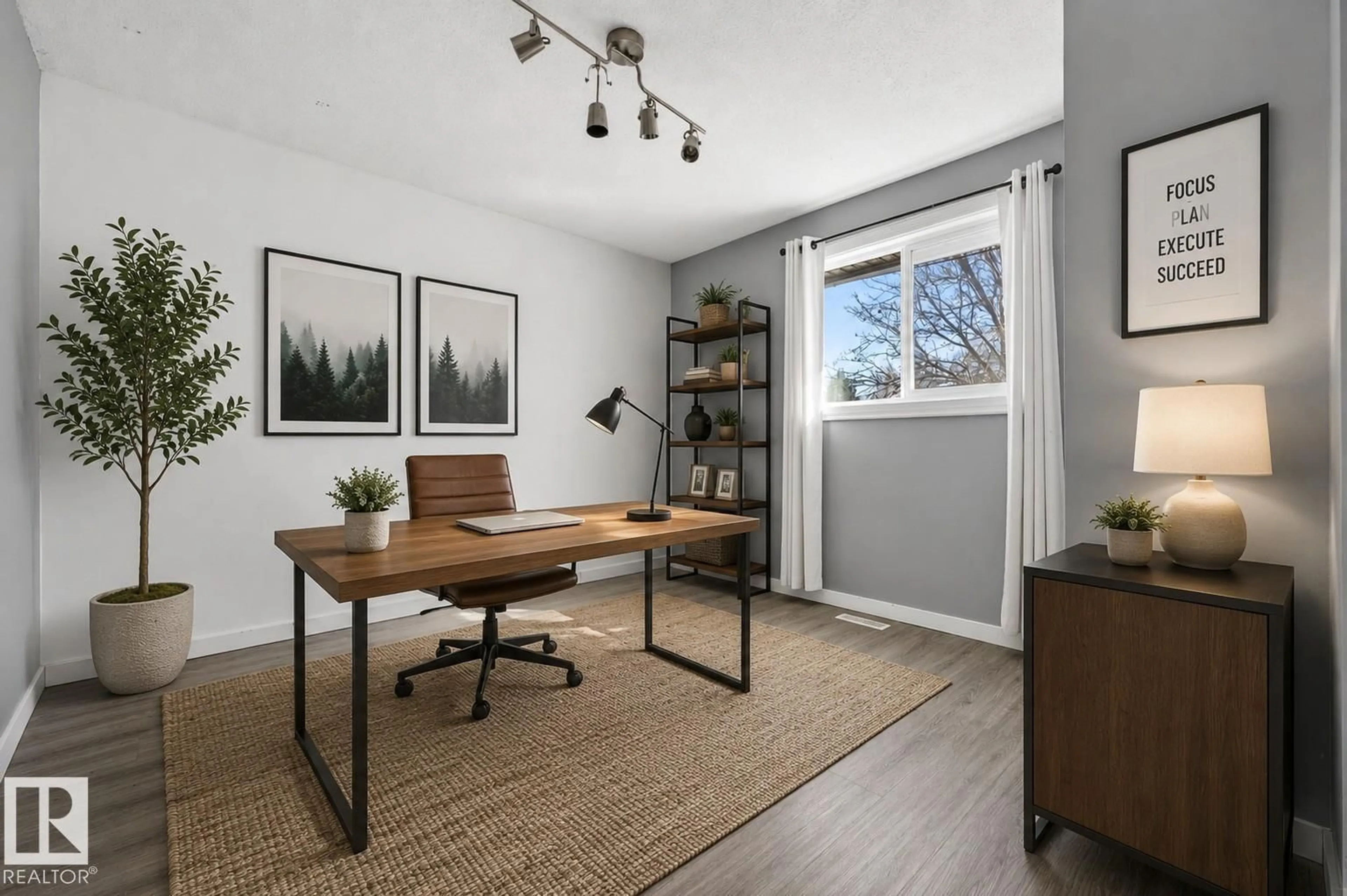 A pic of a room for 105 MISSION AV, St. Albert Alberta T8N2C5