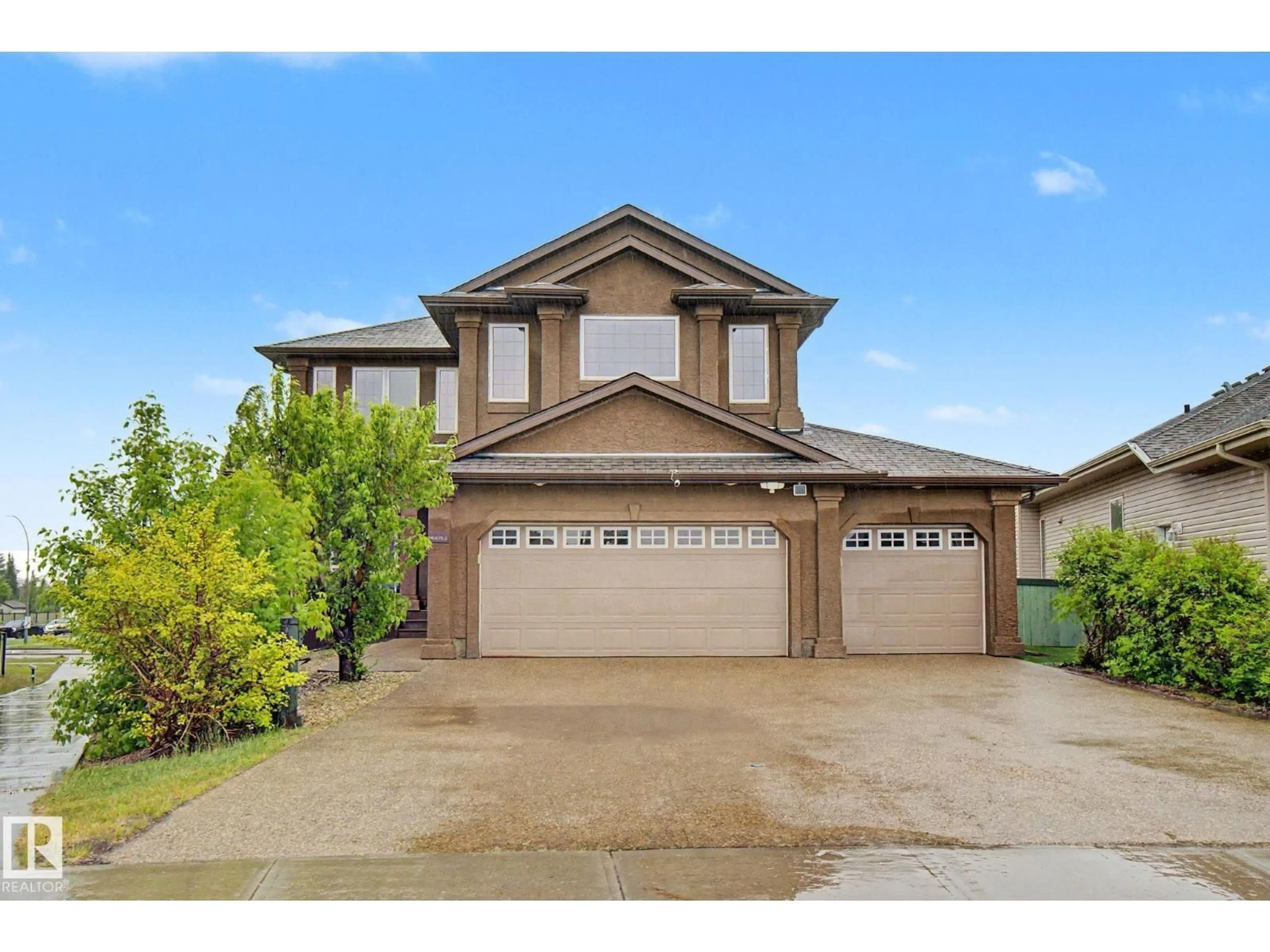 Unknown for 20703 90 AV, Edmonton Alberta T5T1T4