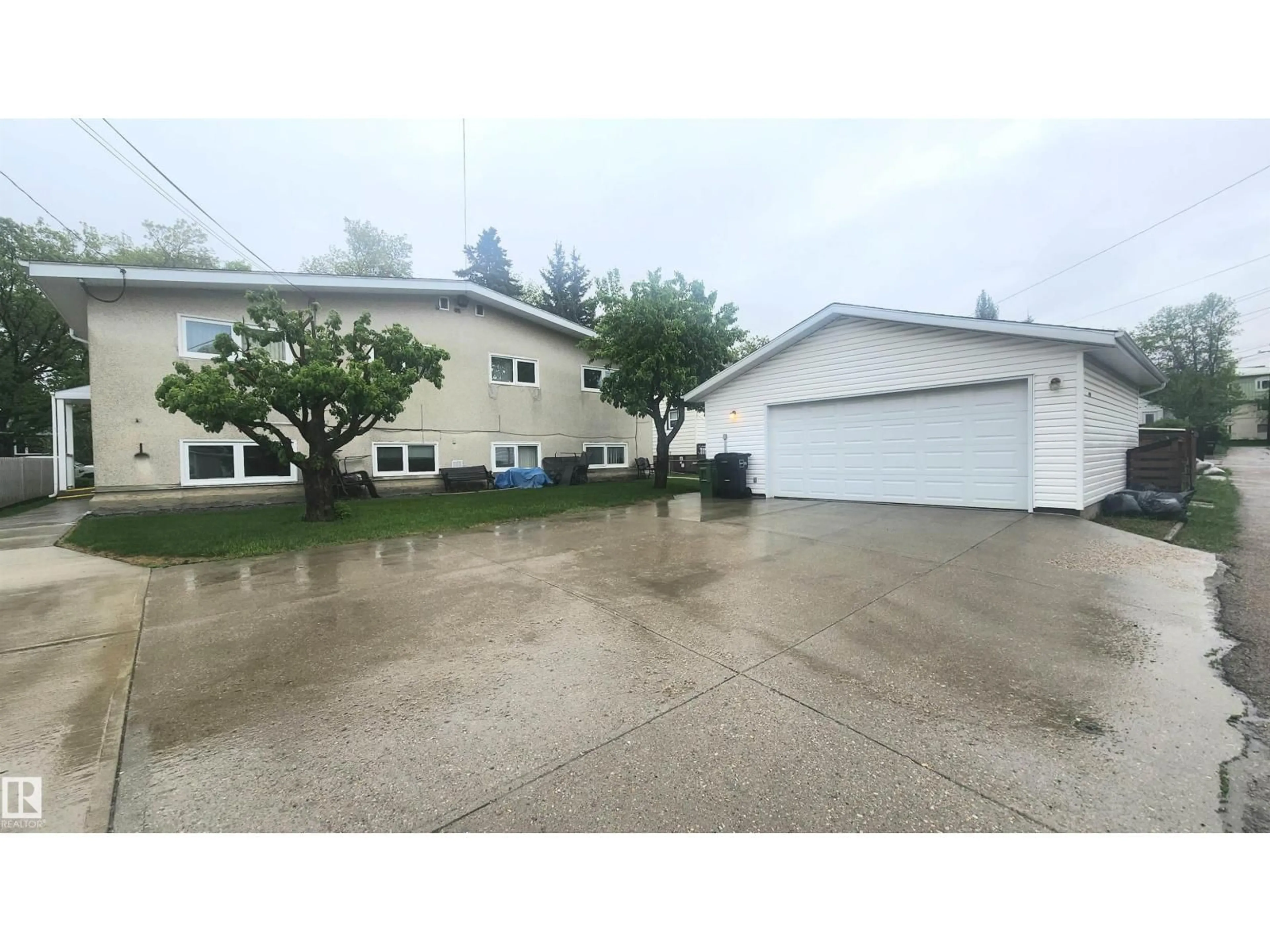 Unknown for 8824 90 ST, Edmonton Alberta T6C0M1