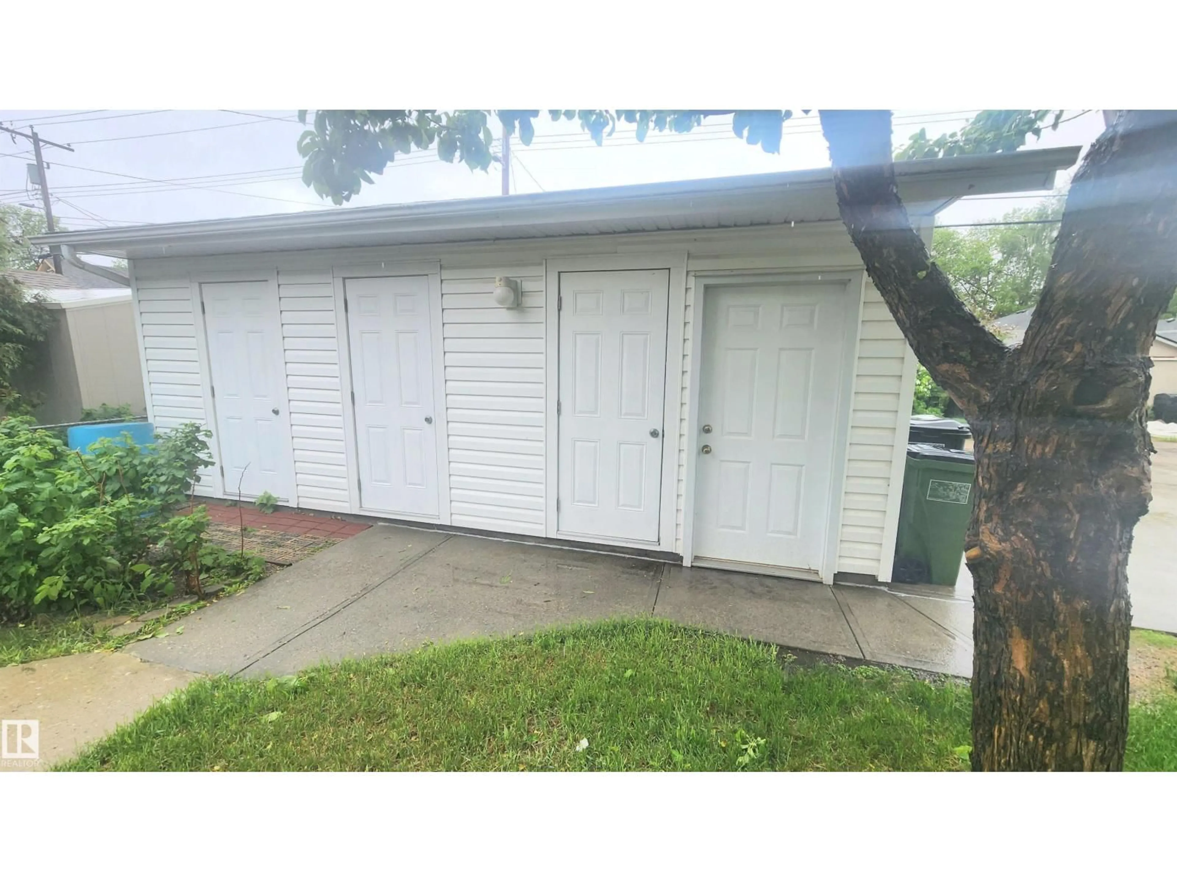 Unknown for 8824 90 ST, Edmonton Alberta T6C0M1