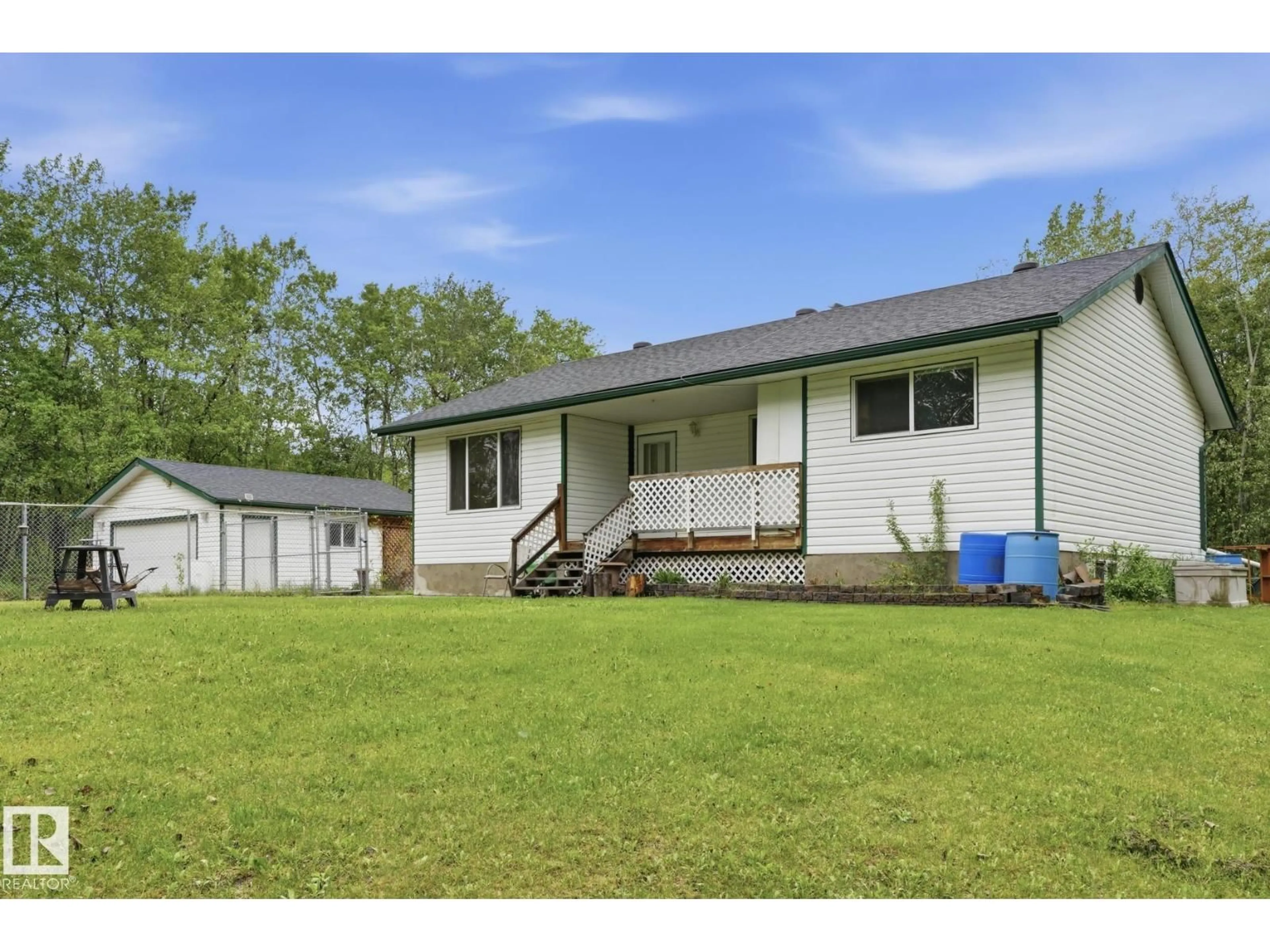 A pic from outside/outdoor area/front of a property/back of a property/a pic from drone, unknown for 30 51504 RANGE ROAD 200 RD, Rural Beaver County Alberta T0B4J0