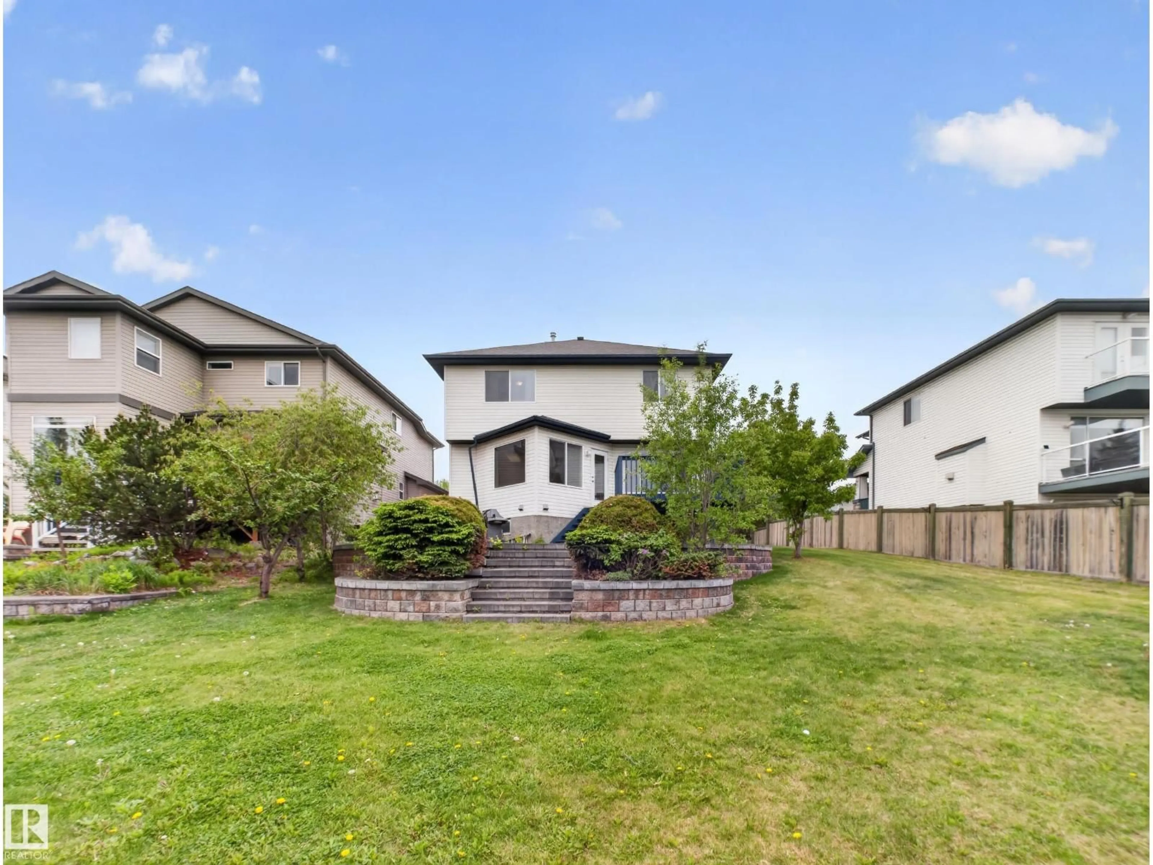 A pic from outside/outdoor area/front of a property/back of a property/a pic from drone, mountain view for 1381 BRECKENRIDGE DR, Edmonton Alberta T8T6M2