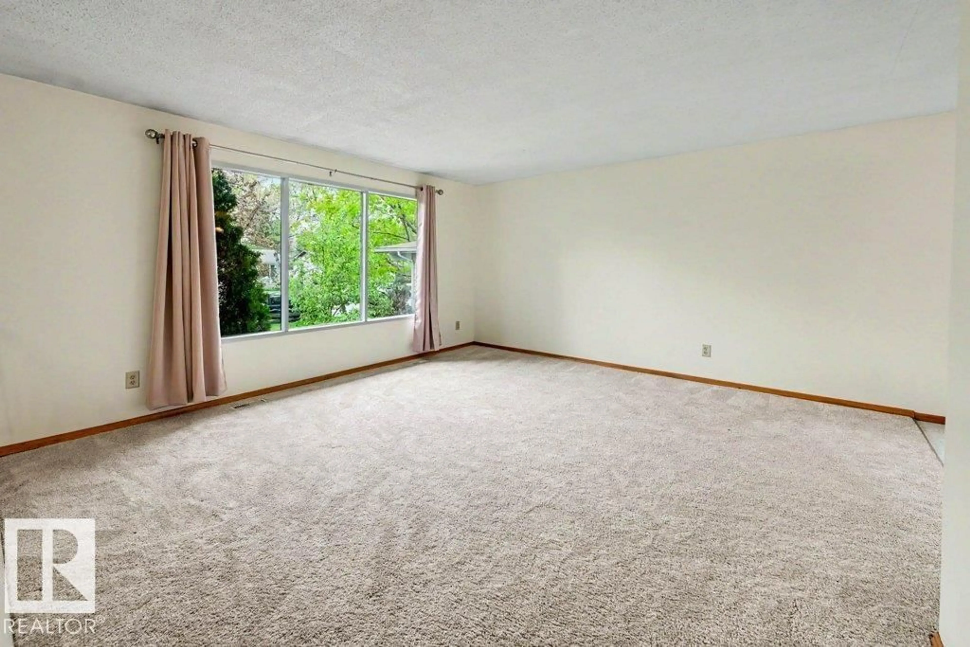 A pic of a room for 23 ALLISON PL, St. Albert Alberta T8N3A1