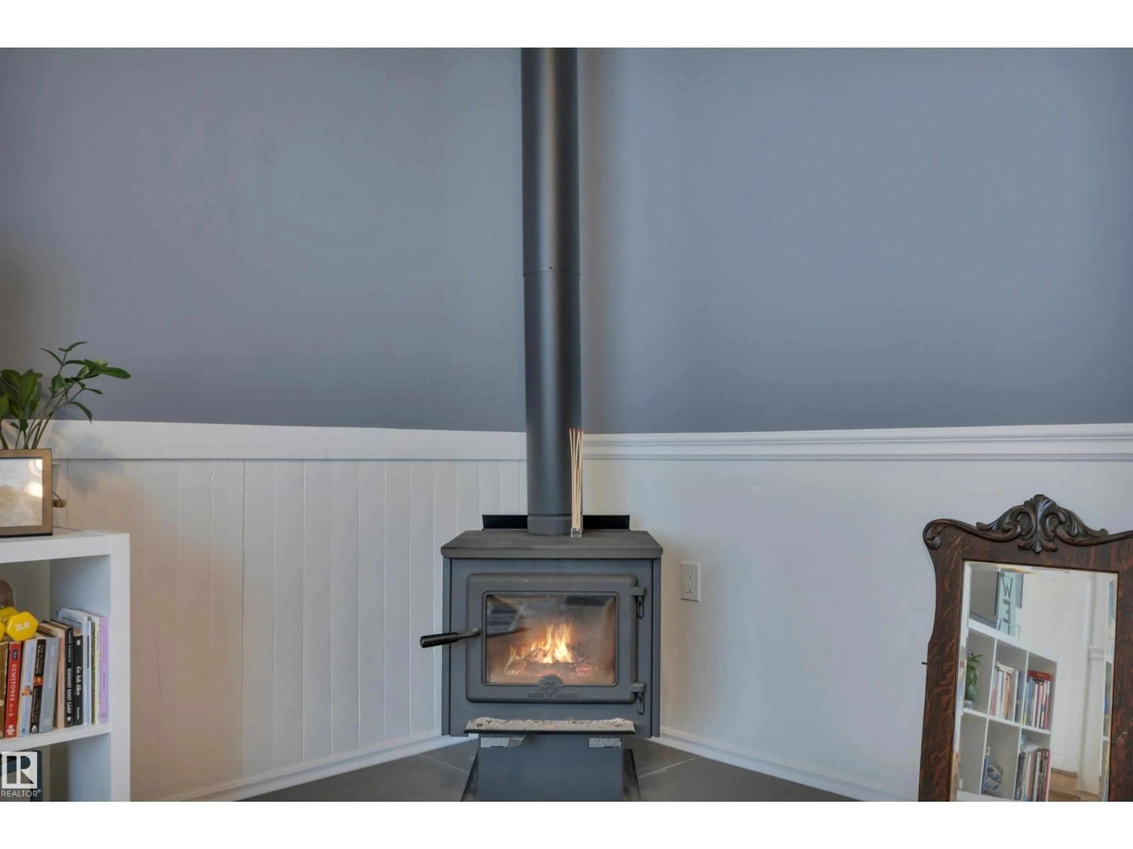 A pic of a room for 140 EVERGREEN PA, Edmonton Alberta T5Y4M2