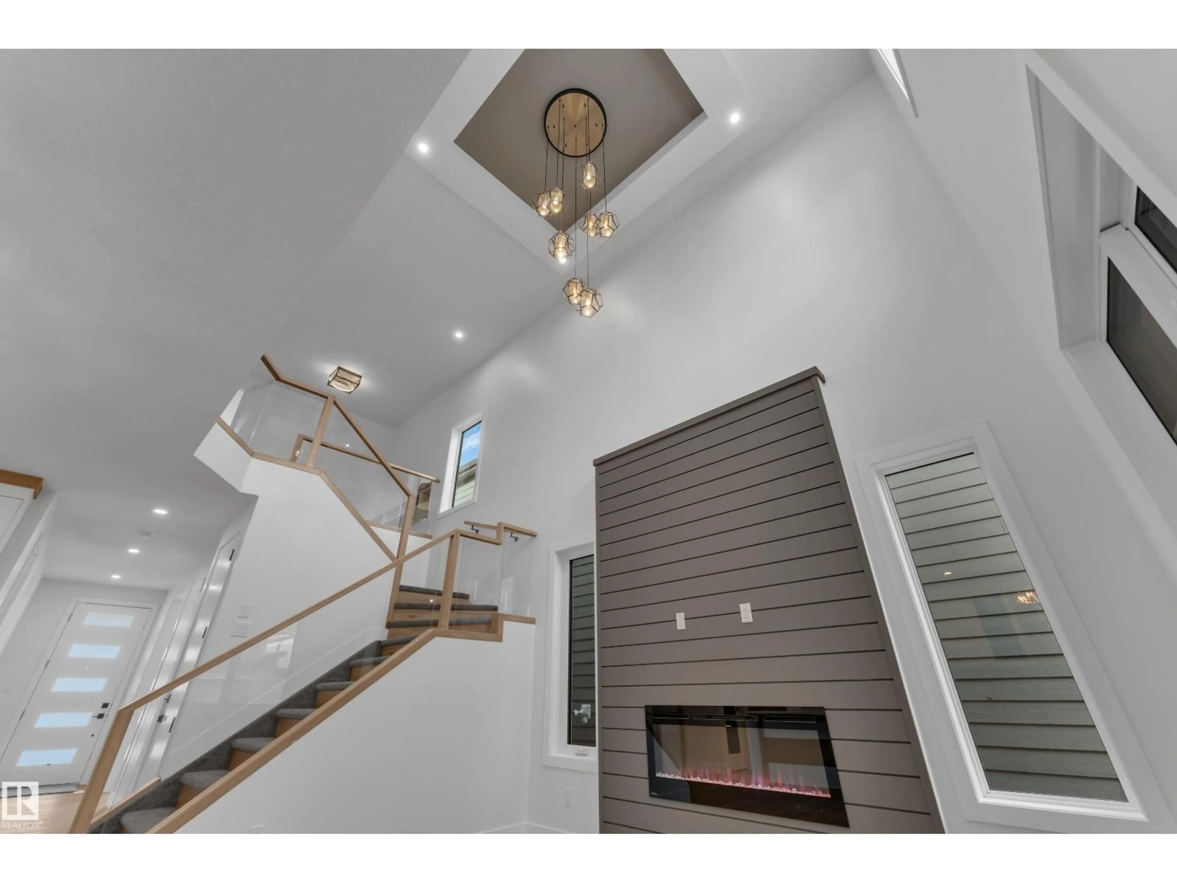 Unknown for 6111 CRAWFORD DR, Edmonton Alberta T6W4L7