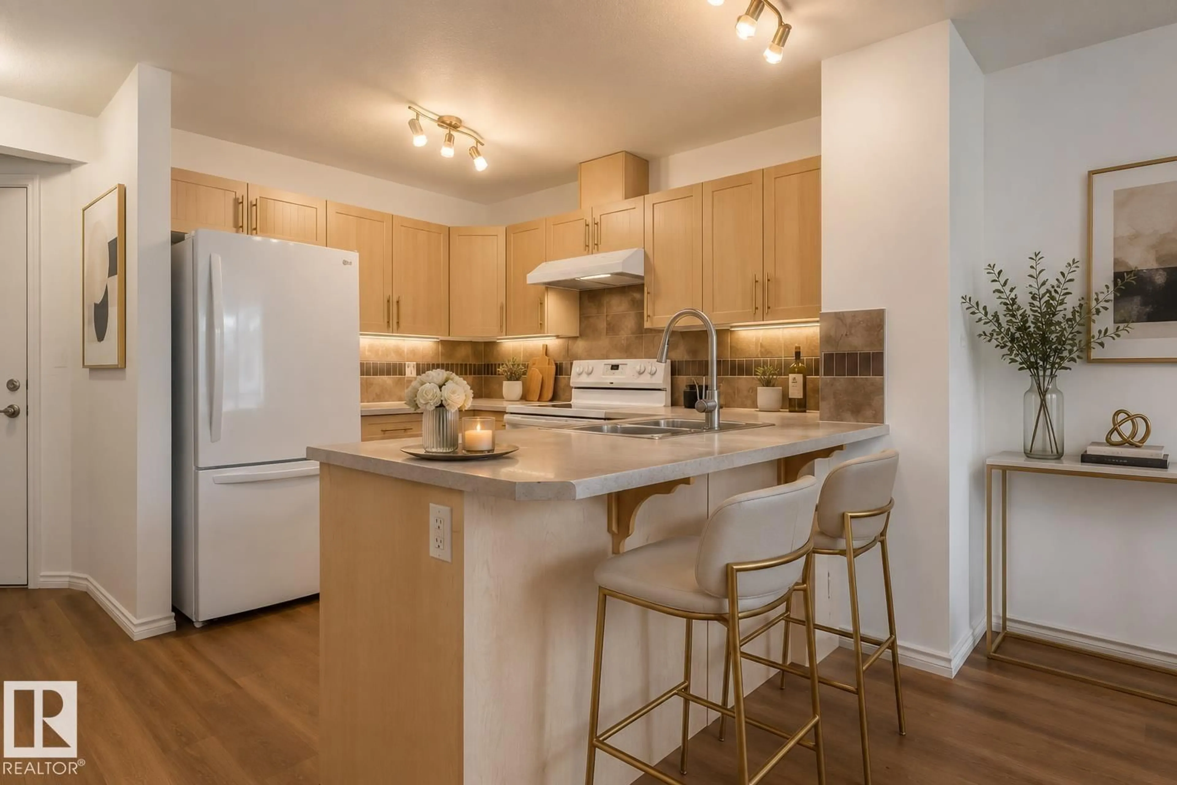 Open concept kitchen, wood/laminate floor for #10 - 6835 SPEAKER VISTA, Edmonton Alberta T6R0S6
