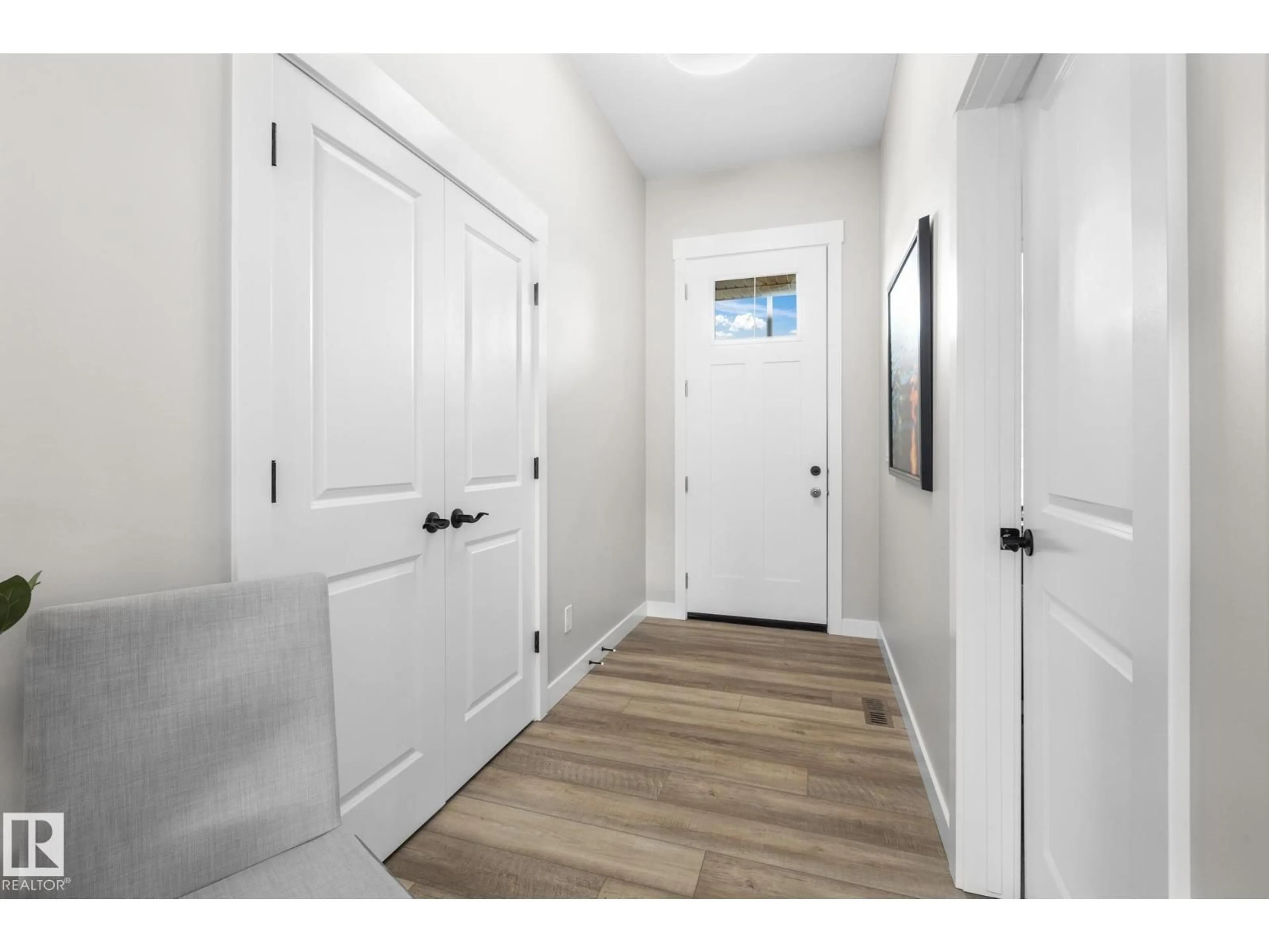 Indoor entryway for 50 - 192 HEATHERGLEN DR, Spruce Grove Alberta T7X4C3