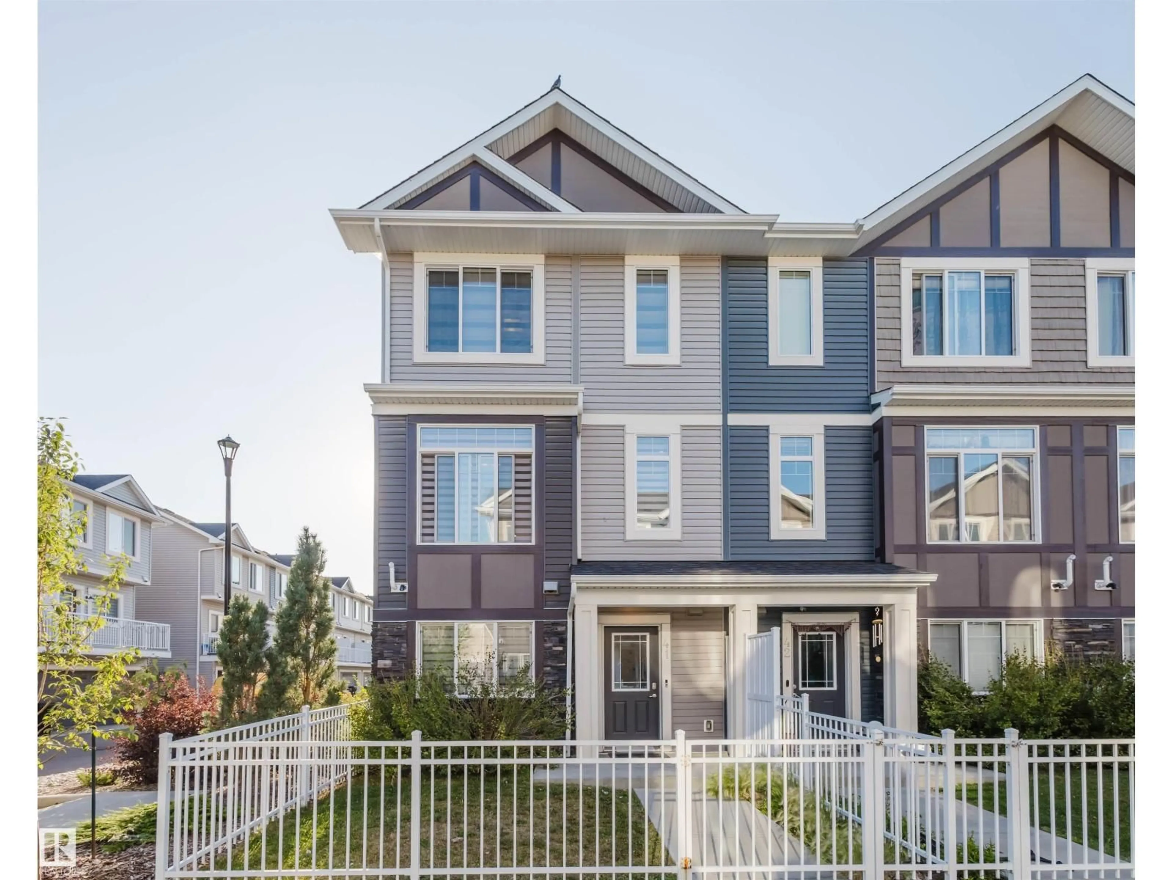 Home with vinyl exterior material, street for #41 - 2215 24 ST, Edmonton Alberta T6T1A6