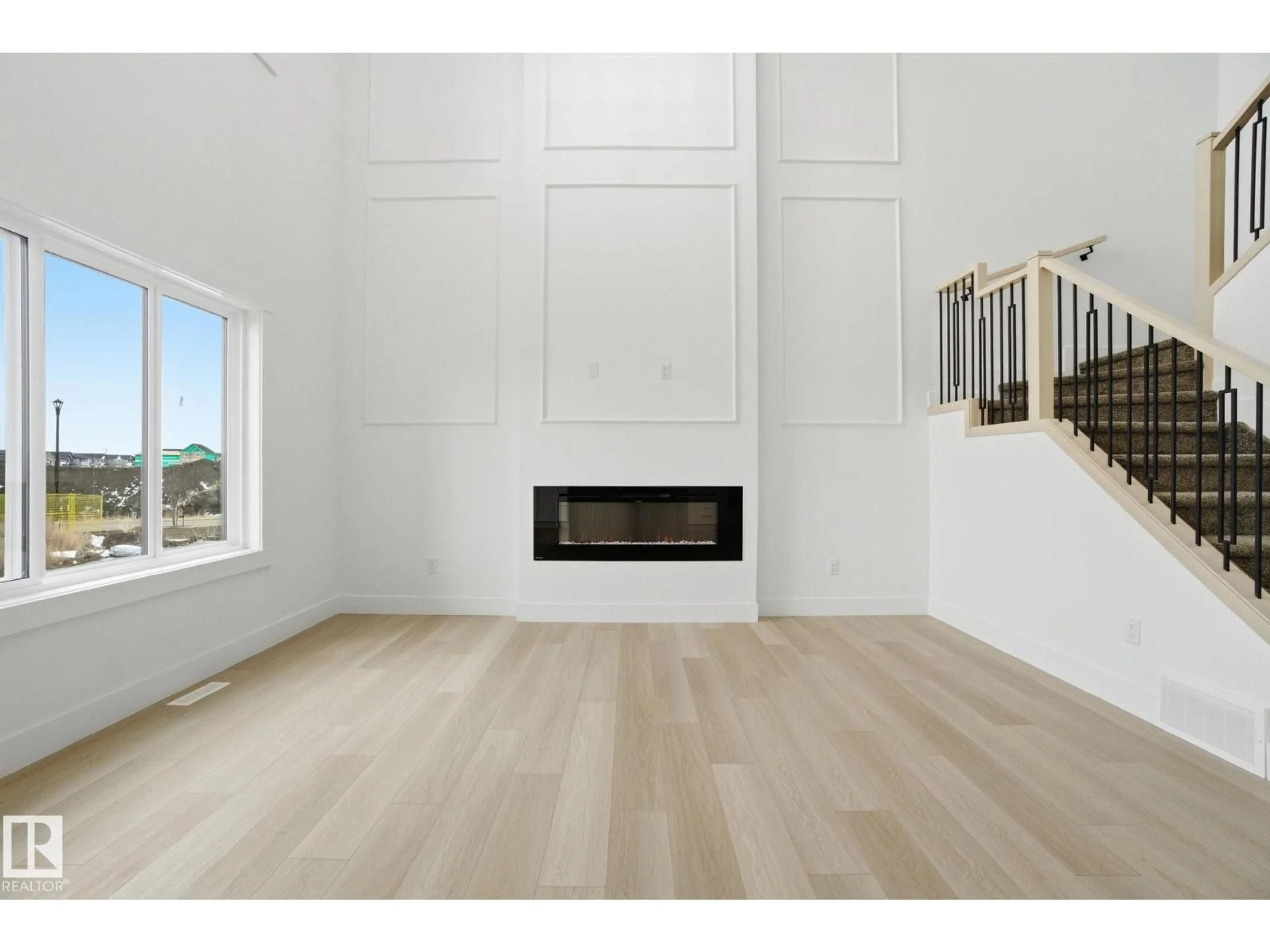 A pic of a room for 3311 CHERNOWSKI WY, Edmonton Alberta T6W5H2