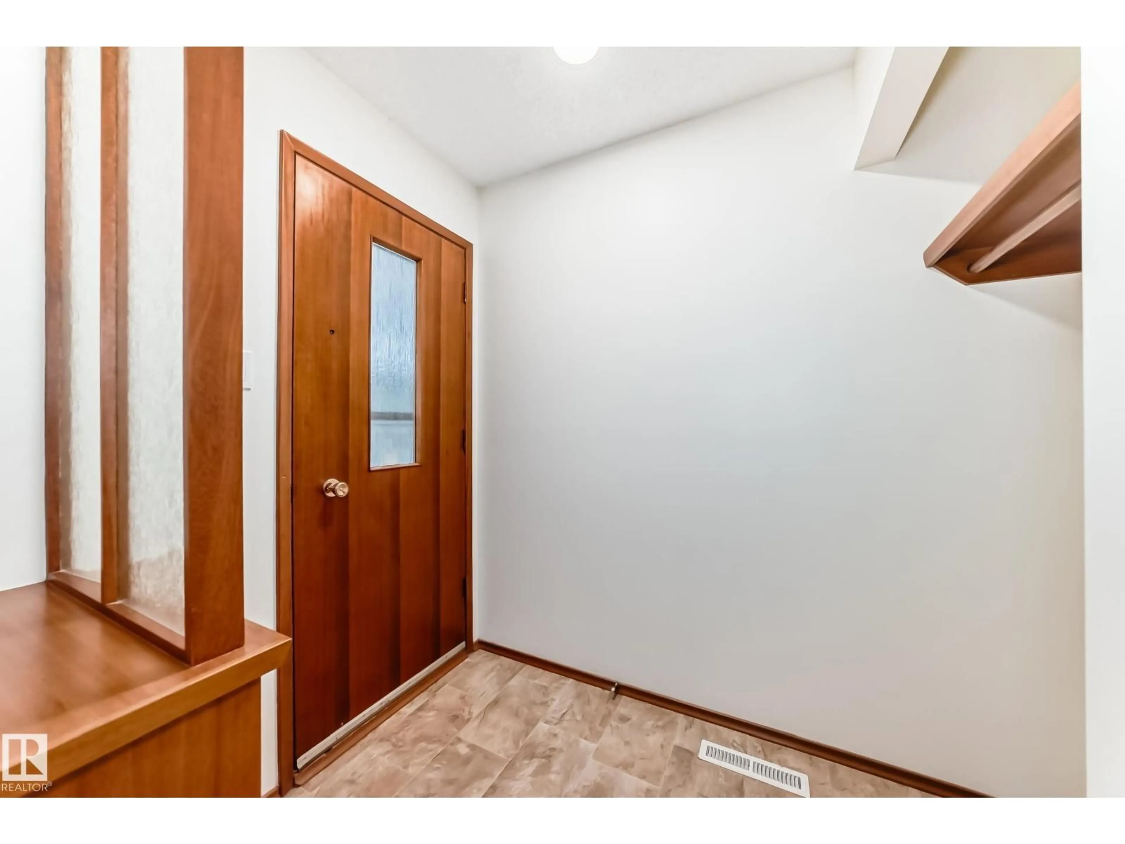 Unknown for NW - 12022 62 ST, Edmonton Alberta T5W4C8