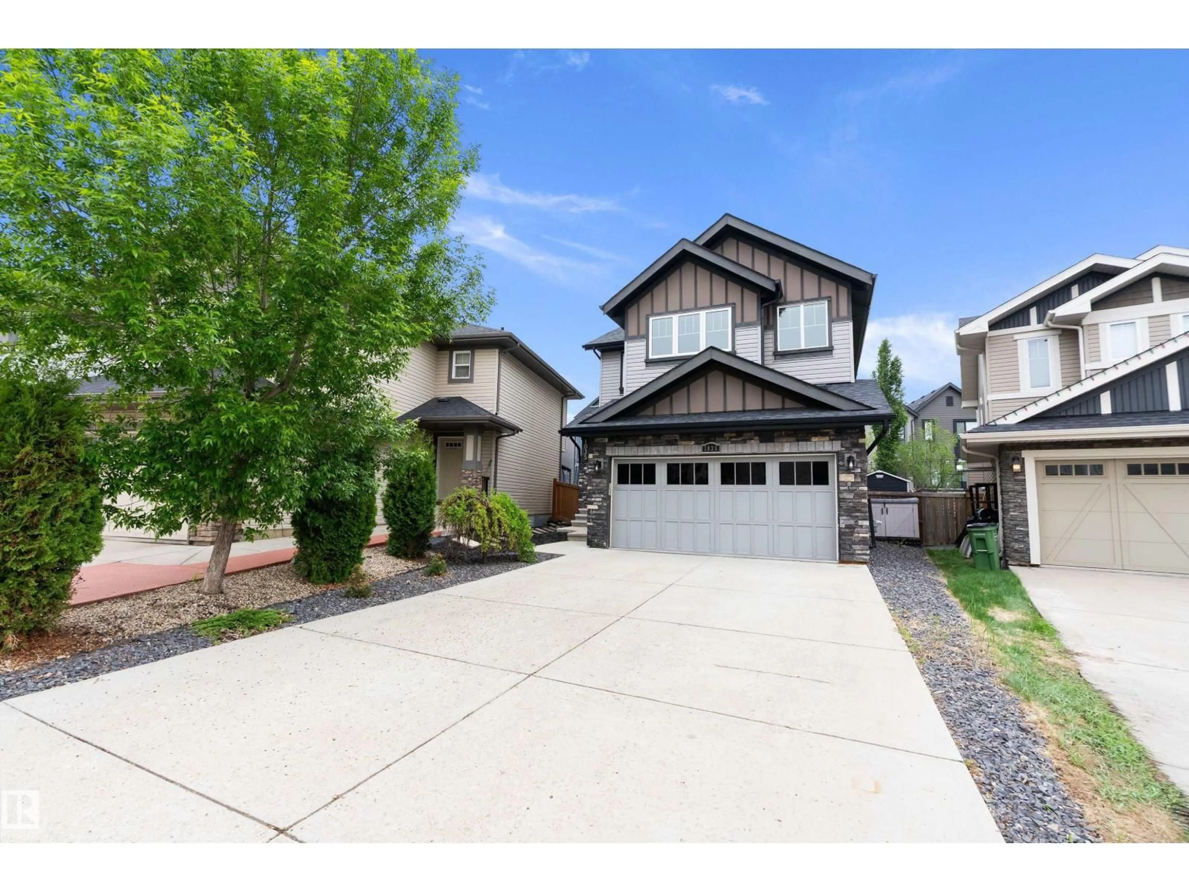 Unknown for SW - 1035 158 ST, Edmonton Alberta T6W2S4
