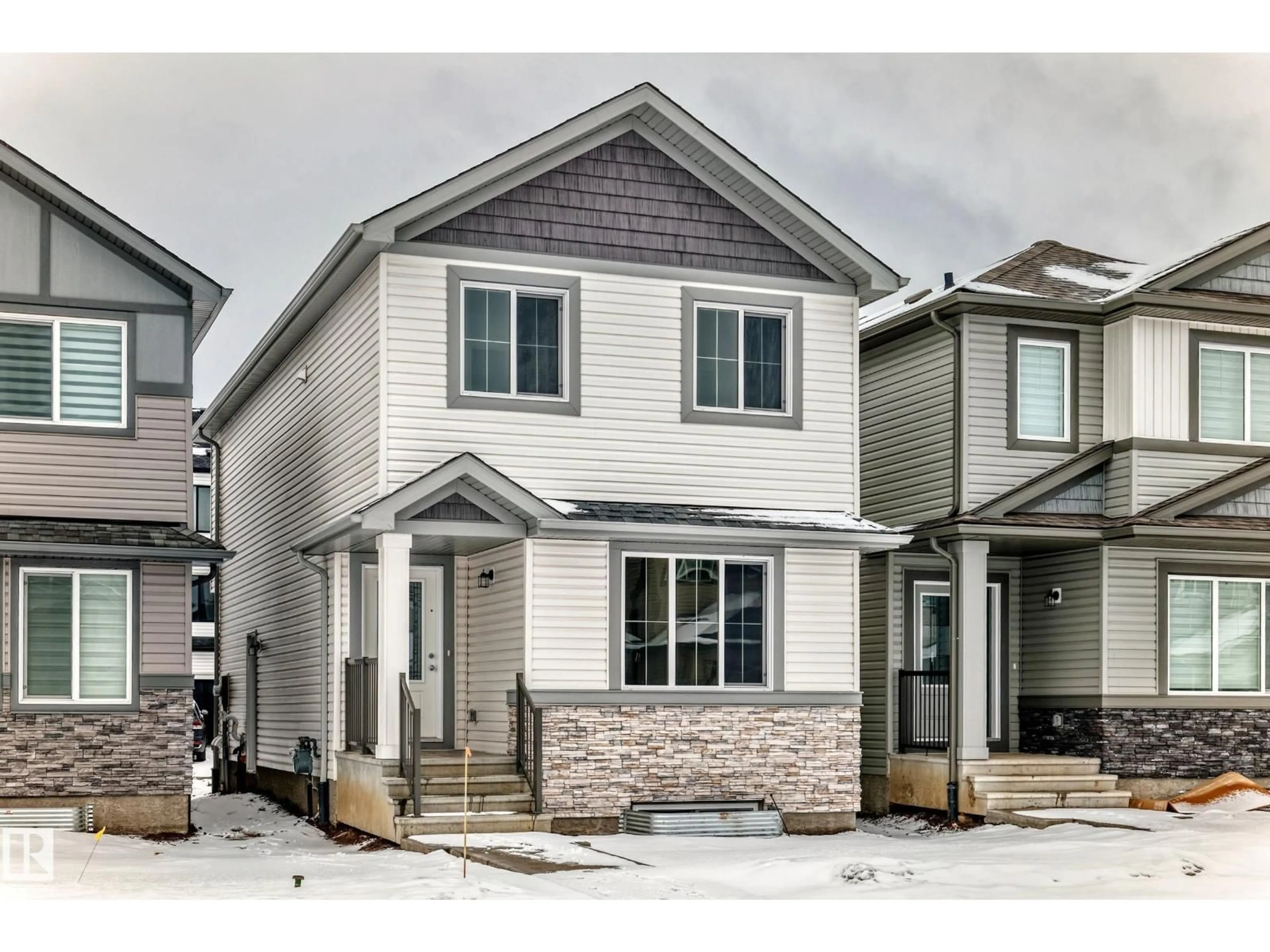 Unknown for 4611 177 AVE, Edmonton Alberta T5Y4B7