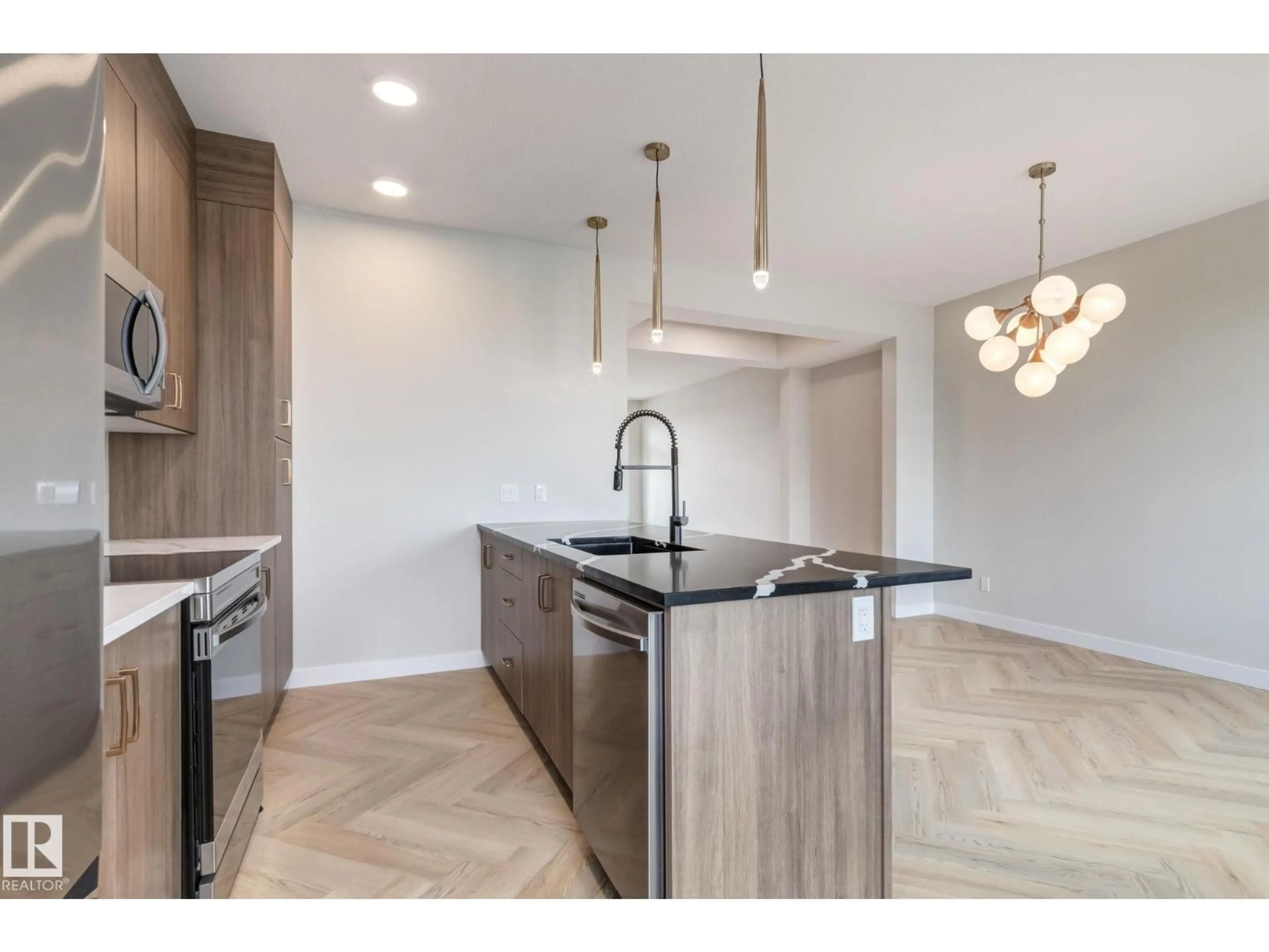 Open concept kitchen, unknown for 62 CESSY ST, St. Albert Alberta T8T2E2