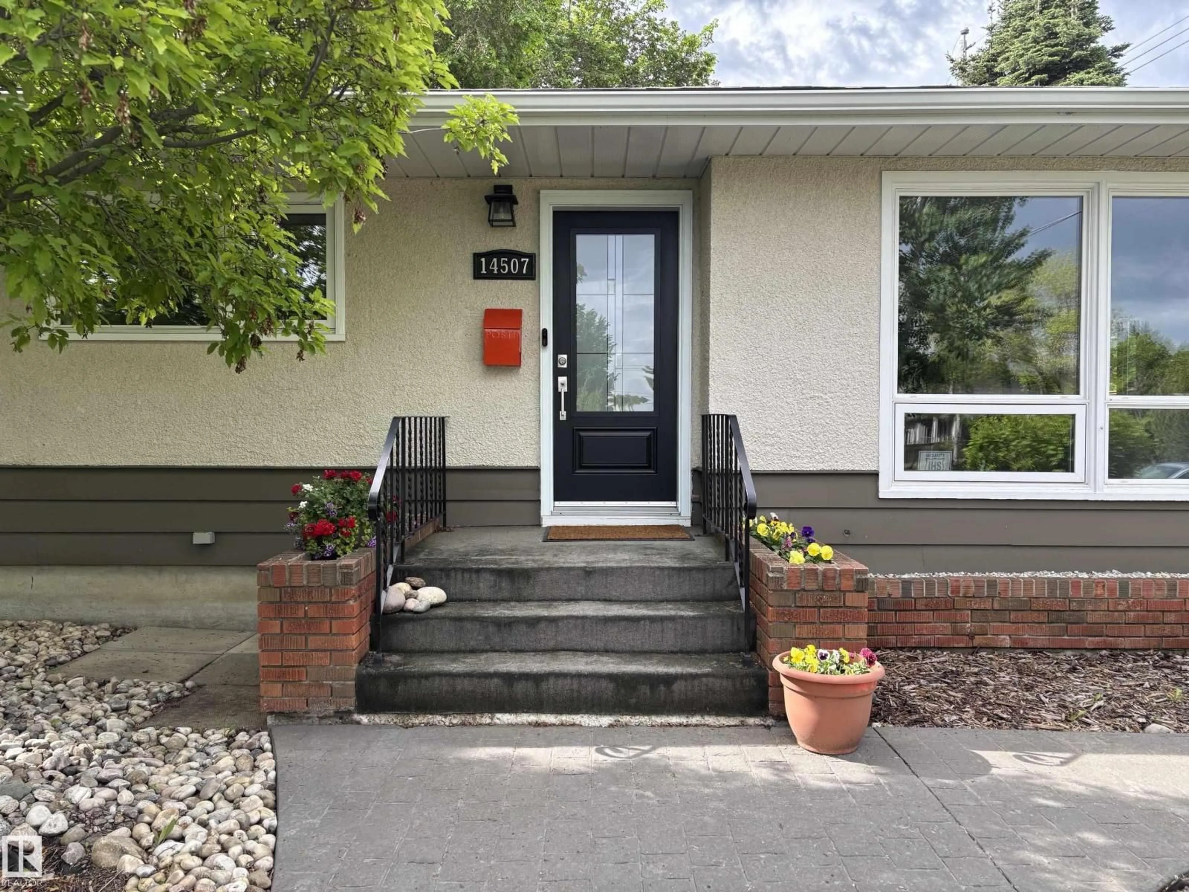 Unknown for NW - 14507 88 AV, Edmonton Alberta T5R4J7