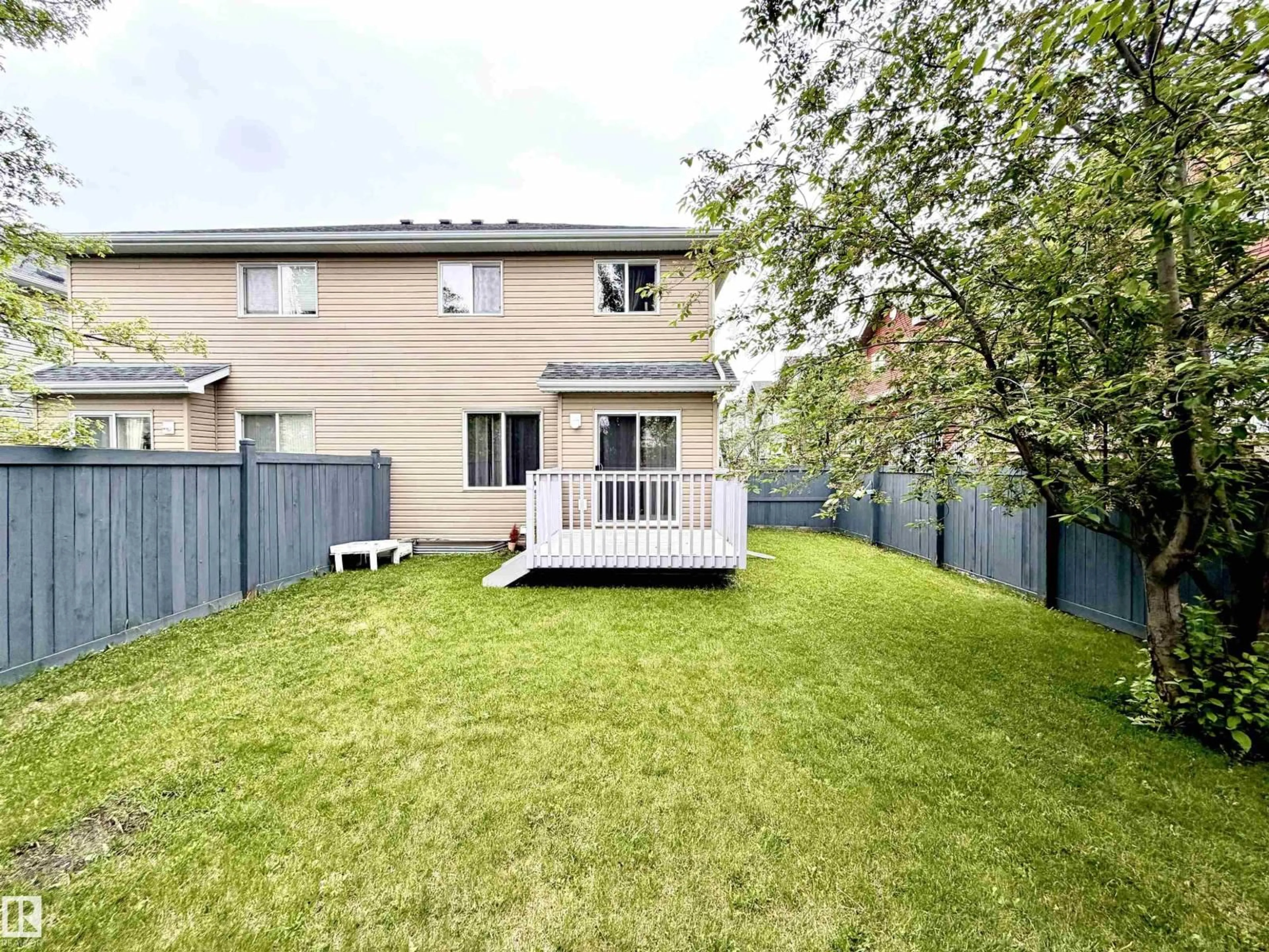 Patio, street for 5101 - 10 SOLEIL BOULEVARD, Beaumont Alberta T4X0E3
