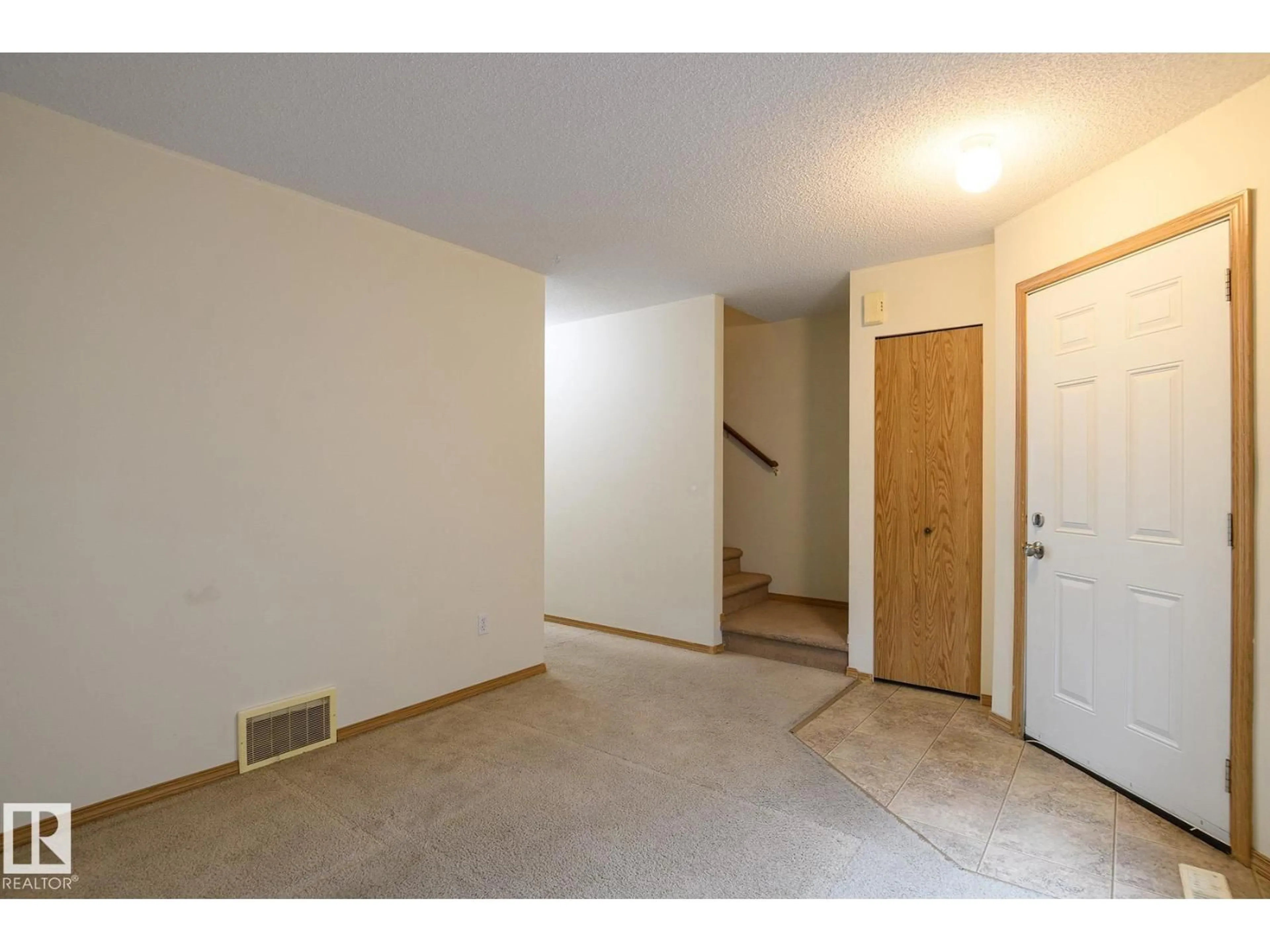 A pic of a room for #403 - 610 KING ST, Spruce Grove Alberta T7X4J9