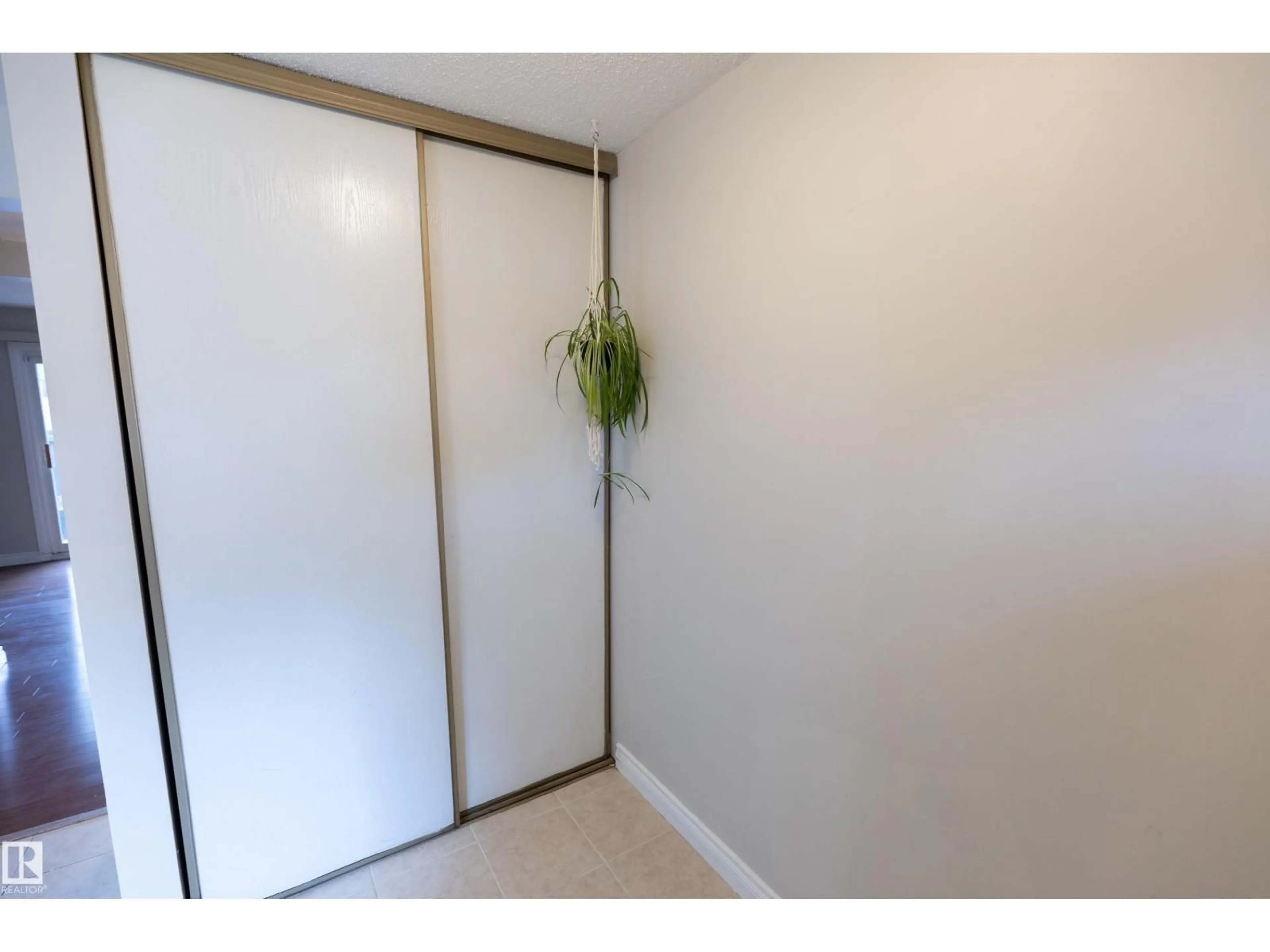 Storage room or clothes room or walk-in closet for 227 WOODBRIDGE WY, Sherwood Park Alberta T8A3Y3