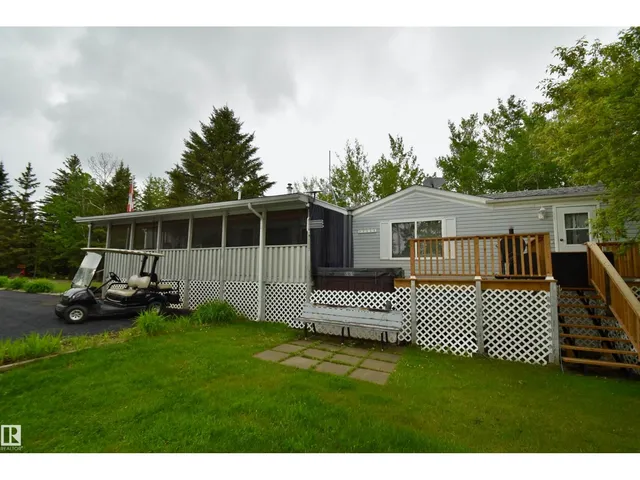 241 11502 TWP RD 604, Rural St. Paul County 3