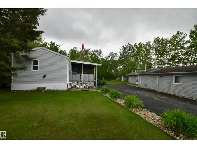 241 11502 TWP RD 604, Rural St. Paul County 4