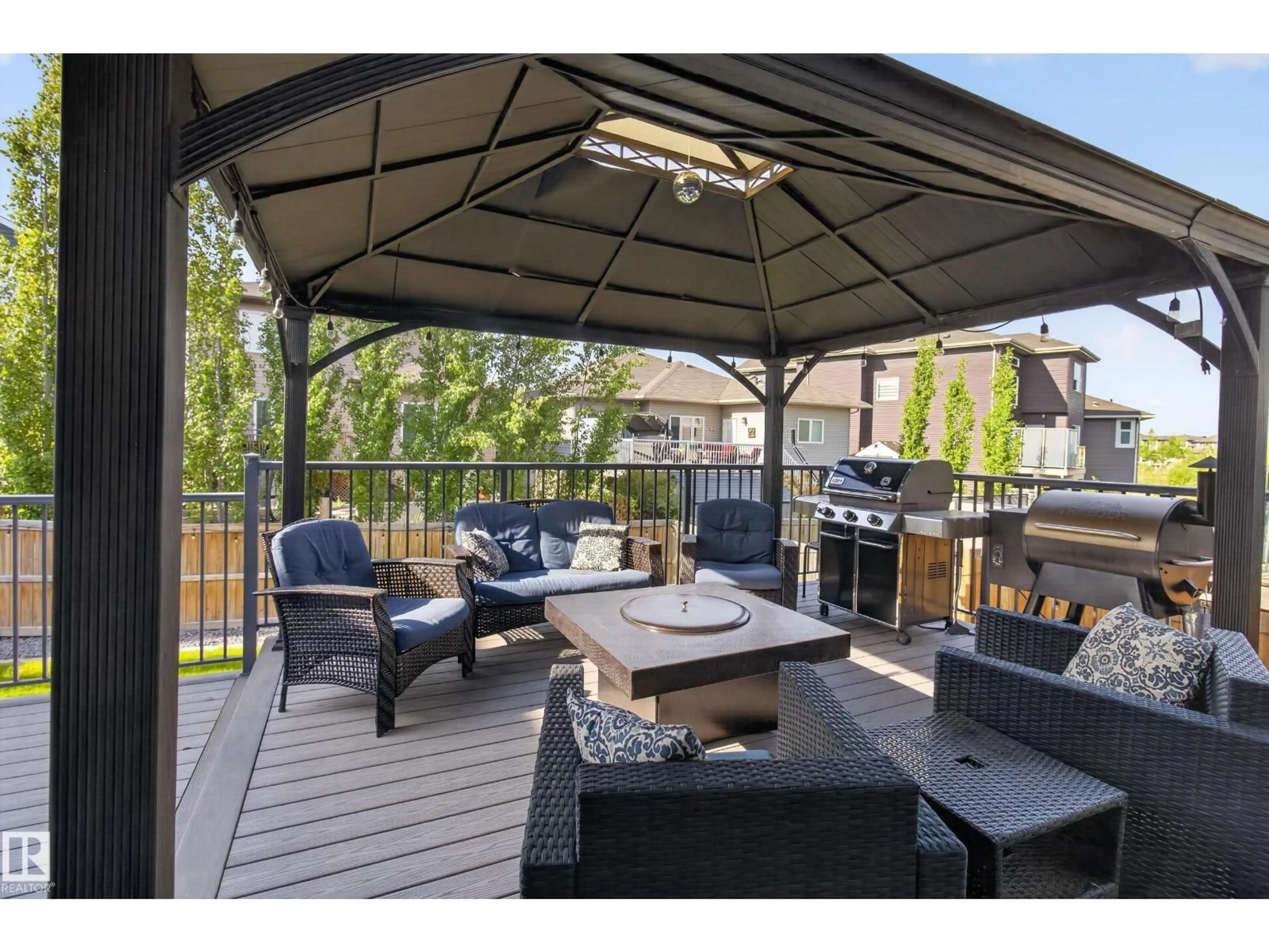 Patio, unknown for 457 MEADOWVIEW DR, Fort Saskatchewan Alberta T8L0N9