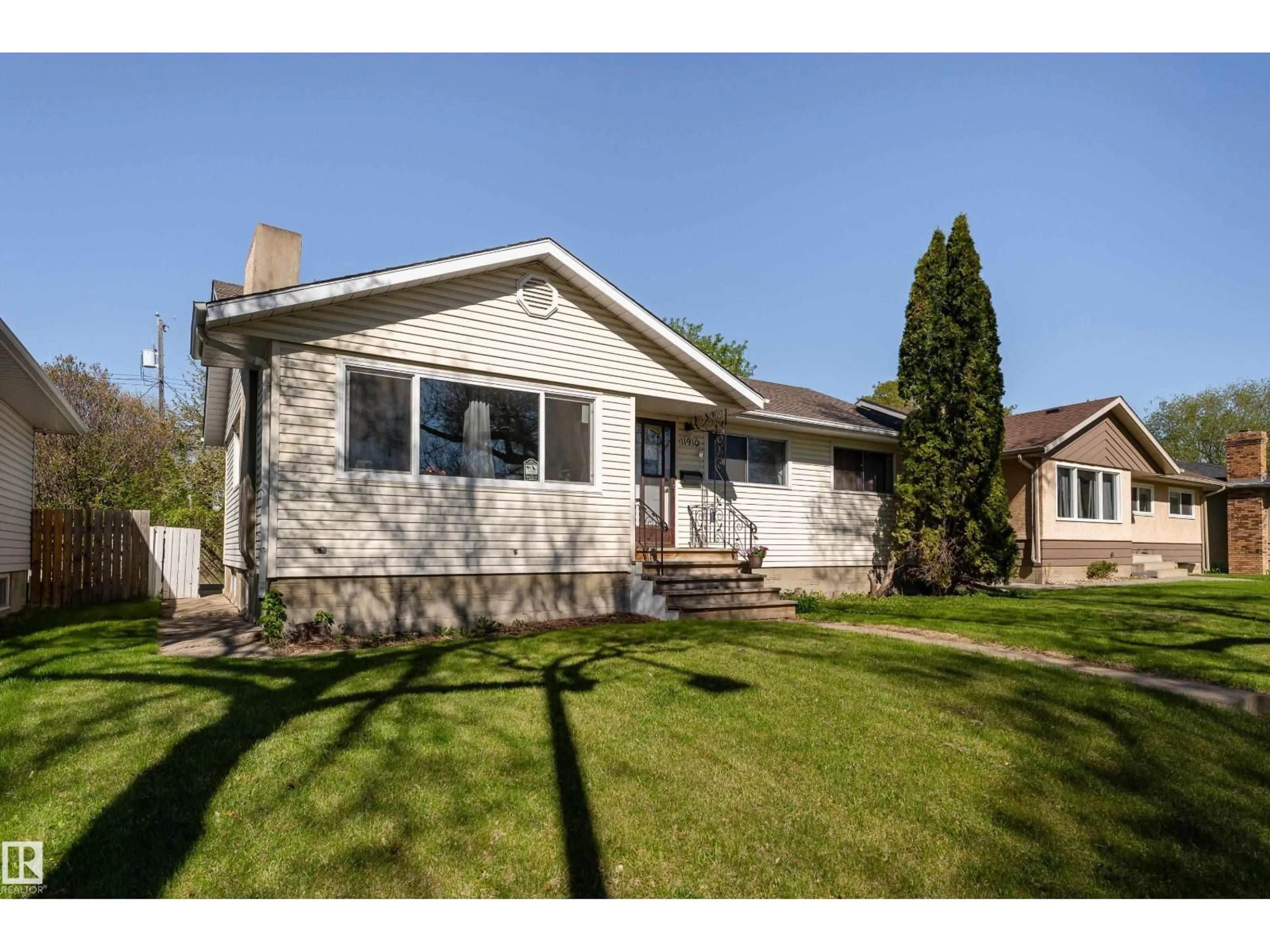 Unknown for 11910 43 ST, Edmonton Alberta T5W2P6