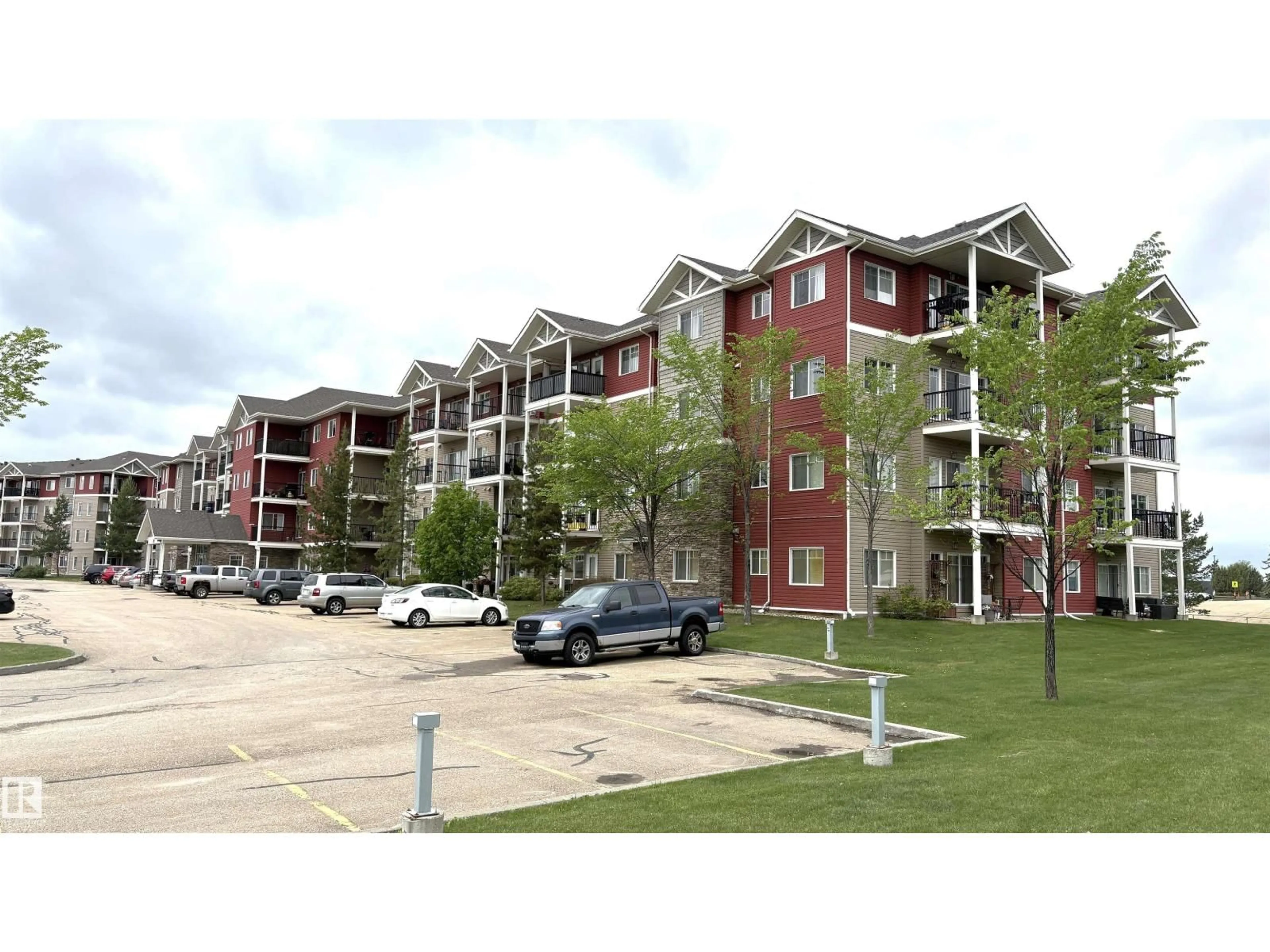 Blurry image for #402 - 273 CHARLOTTE WY, Sherwood Park Alberta T8N0N9