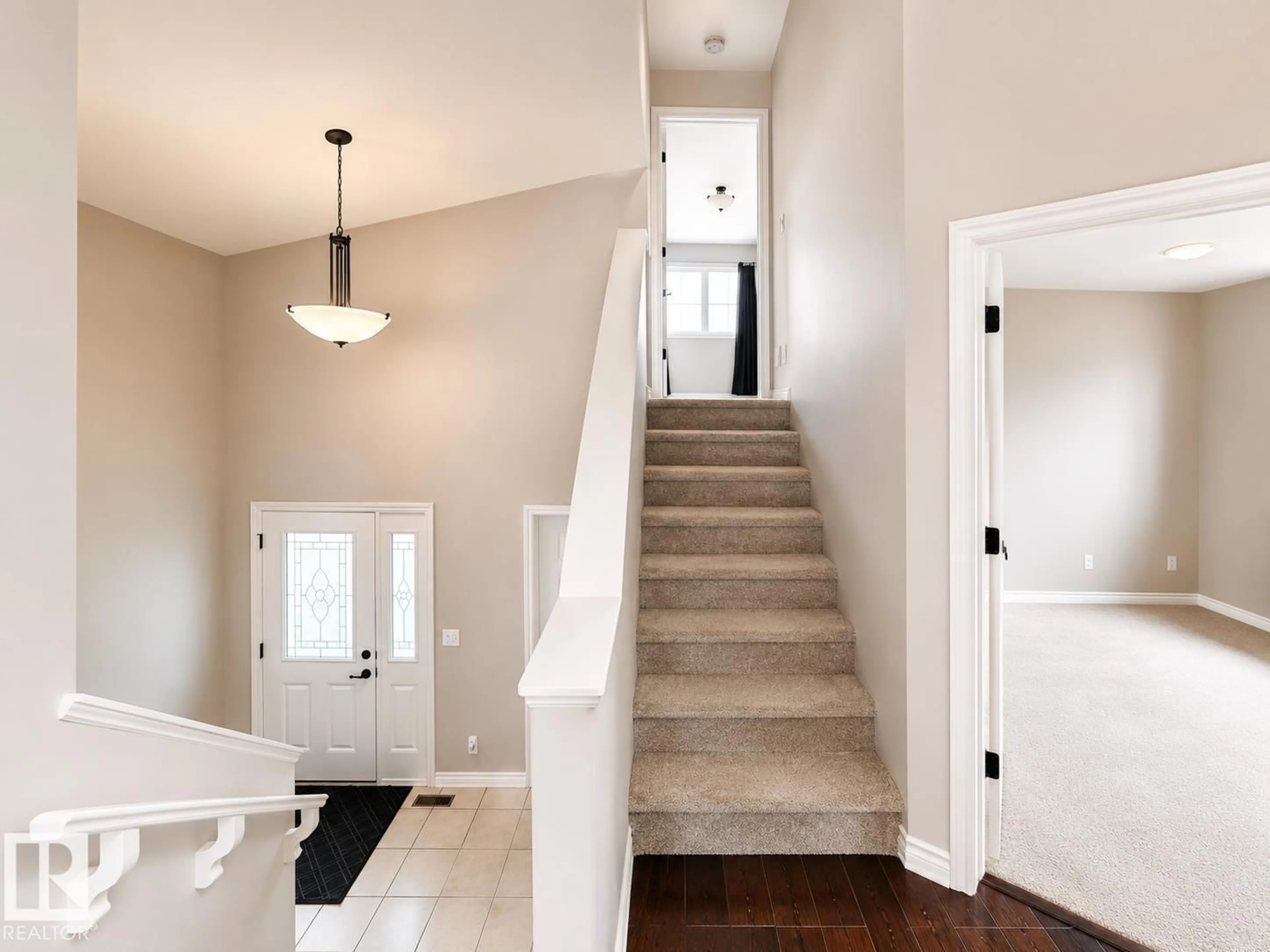 Indoor entryway for 4505 38 STREET, Bonnyville Town Alberta T9N0A8