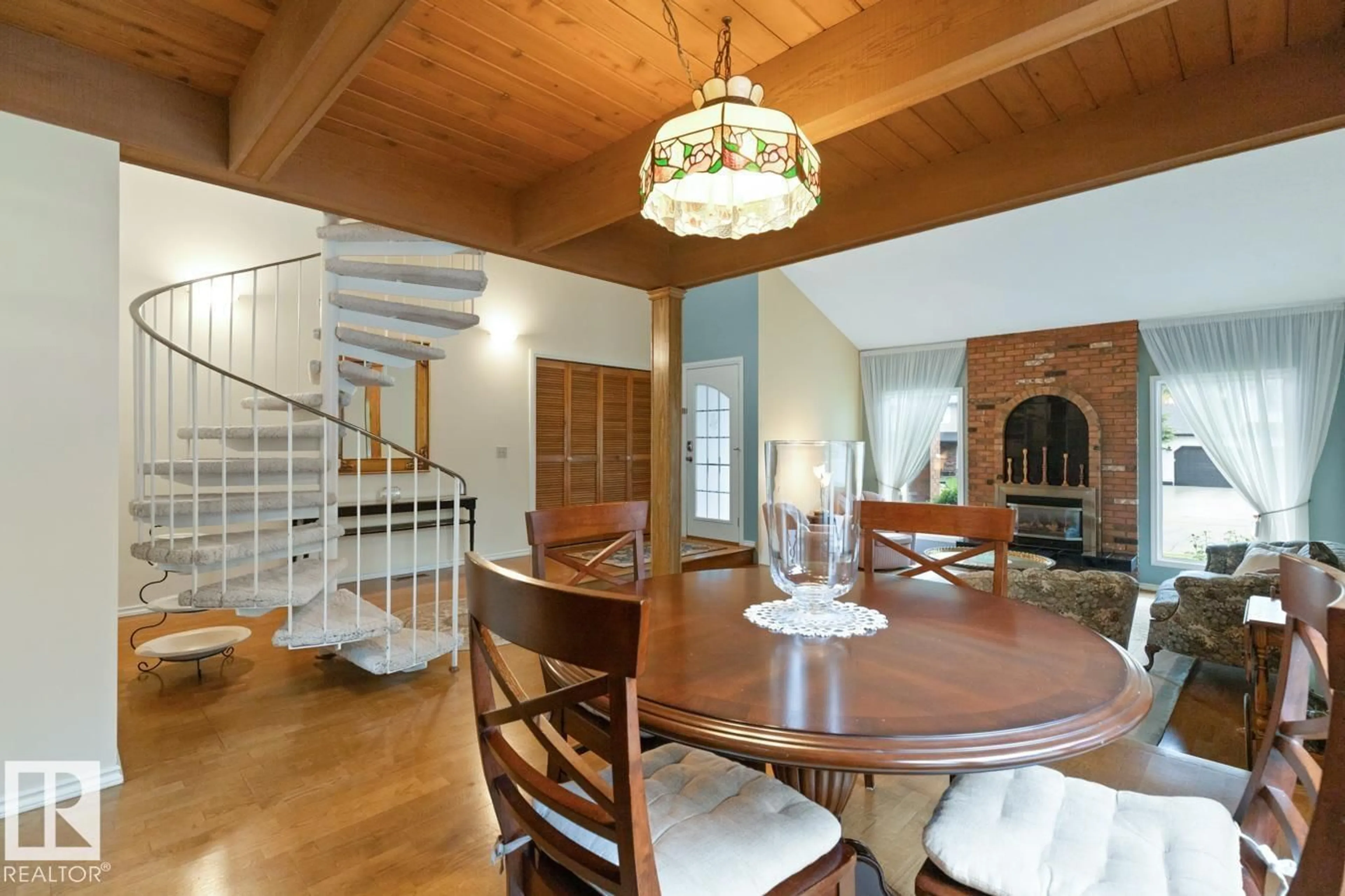 Dining room, wood/laminate floor for 28 BRAESIDE CR, Sherwood Park Alberta T8A3M8