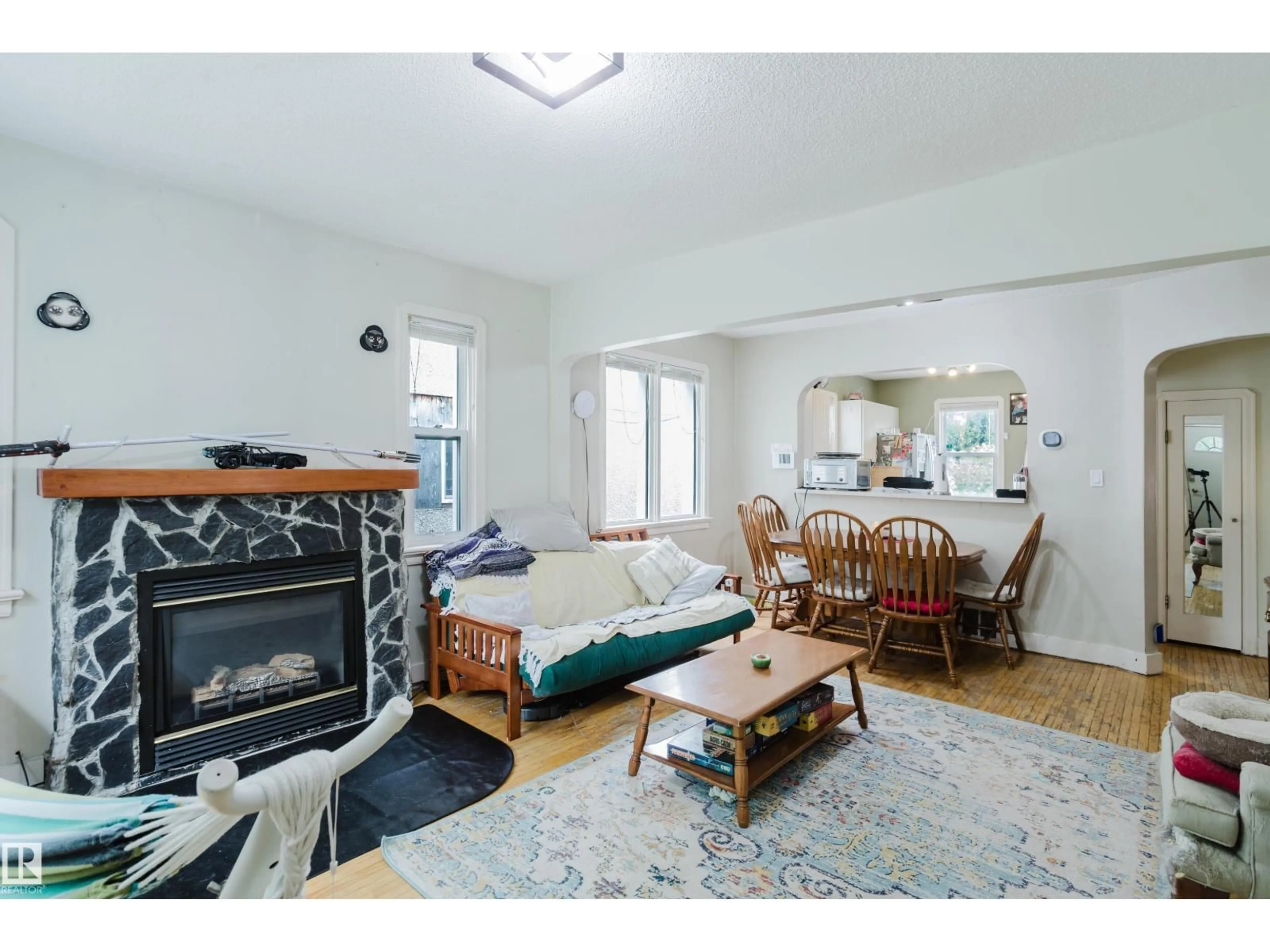 Living room with furniture, unknown for NW - 11158 65 ST, Edmonton Alberta T5W4K1