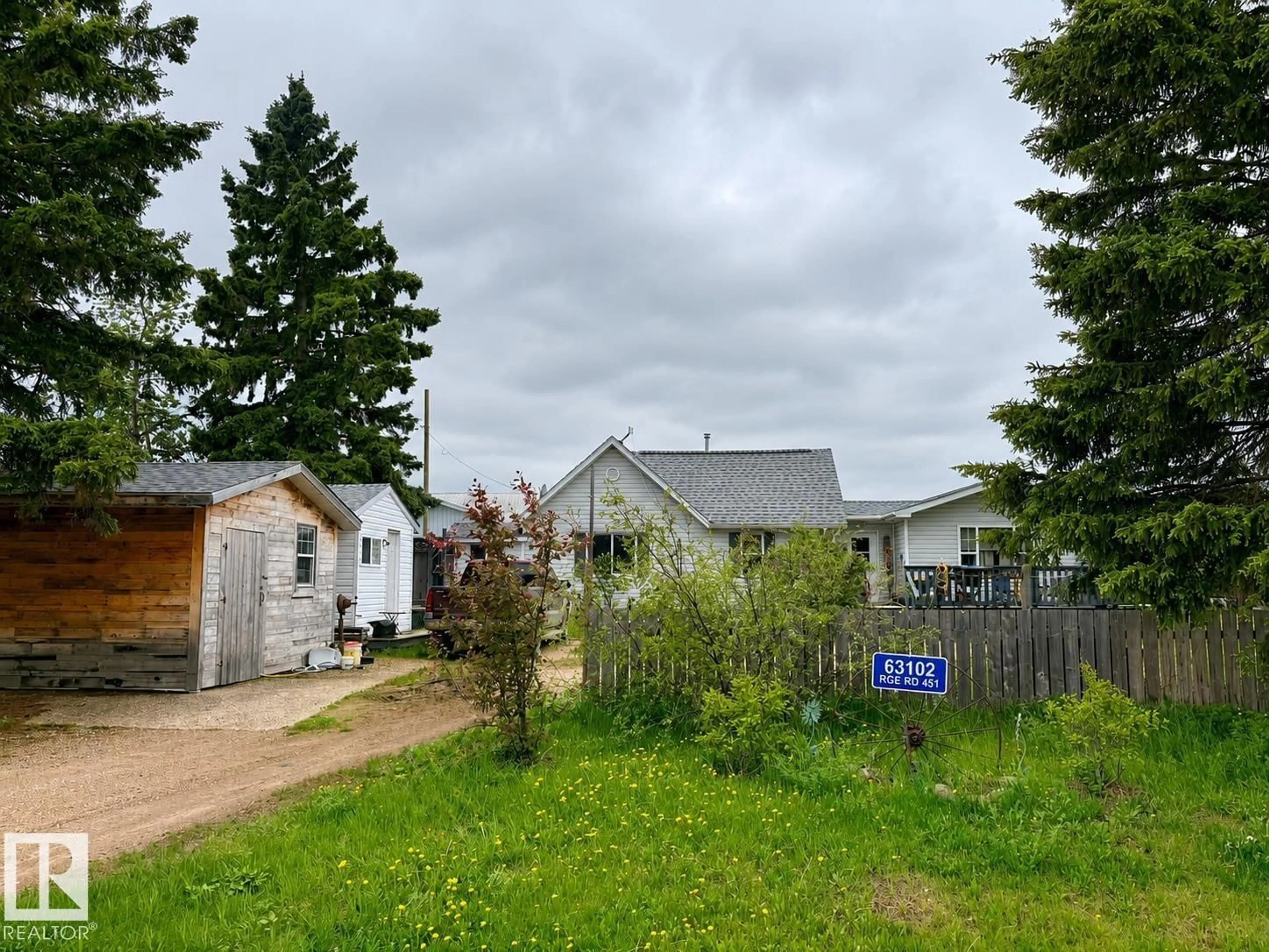 A pic from outside/outdoor area/front of a property/back of a property/a pic from drone, street for 63102 RGE RD 451, Rural Bonnyville M.D. Alberta T9N2J6
