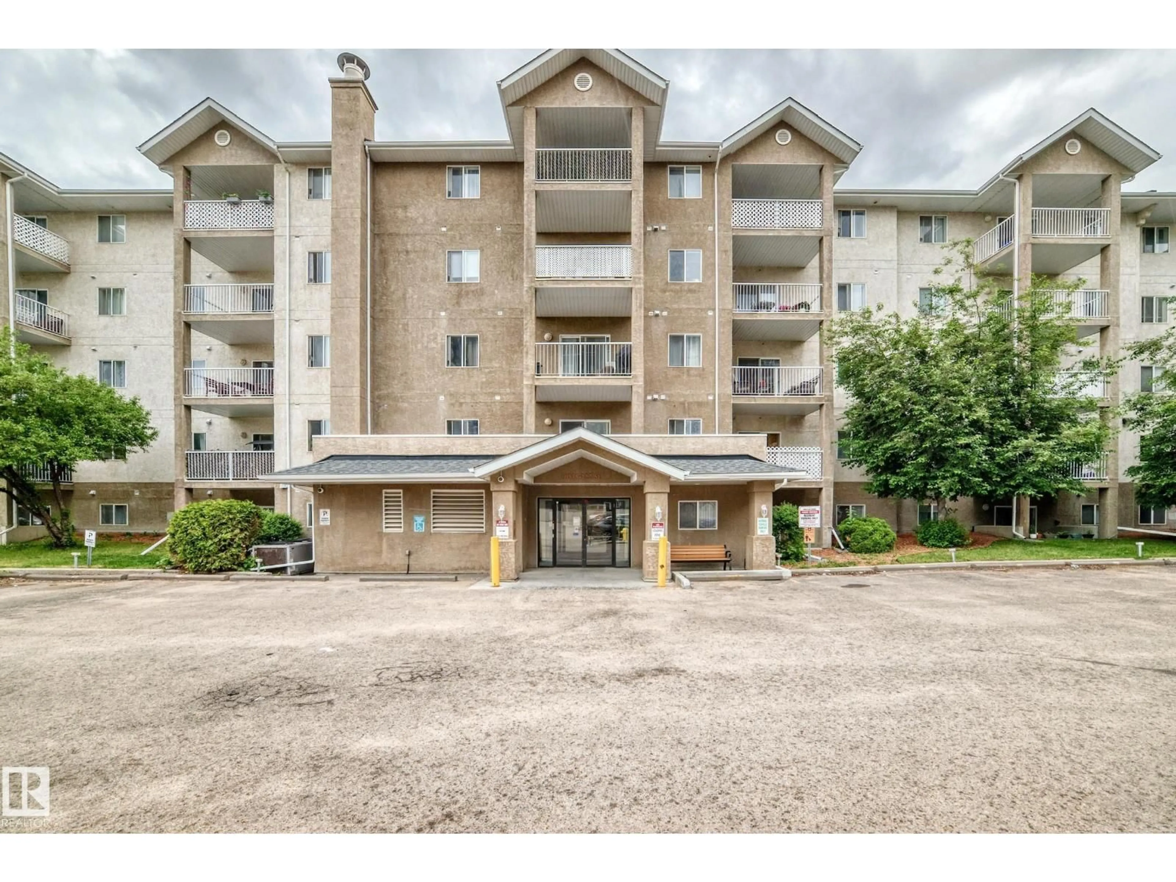 Unknown for 126 10535 122 ST NW, Edmonton Alberta T5N4B7