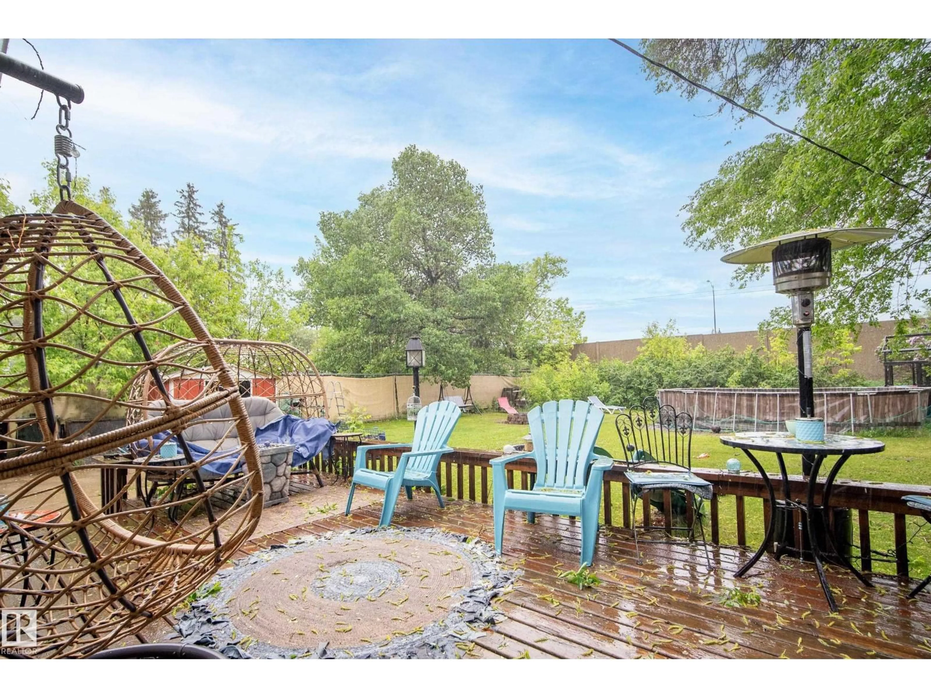 Patio, water/lake/river/ocean view for 970 ALDER AV, Sherwood Park Alberta T8A1V6