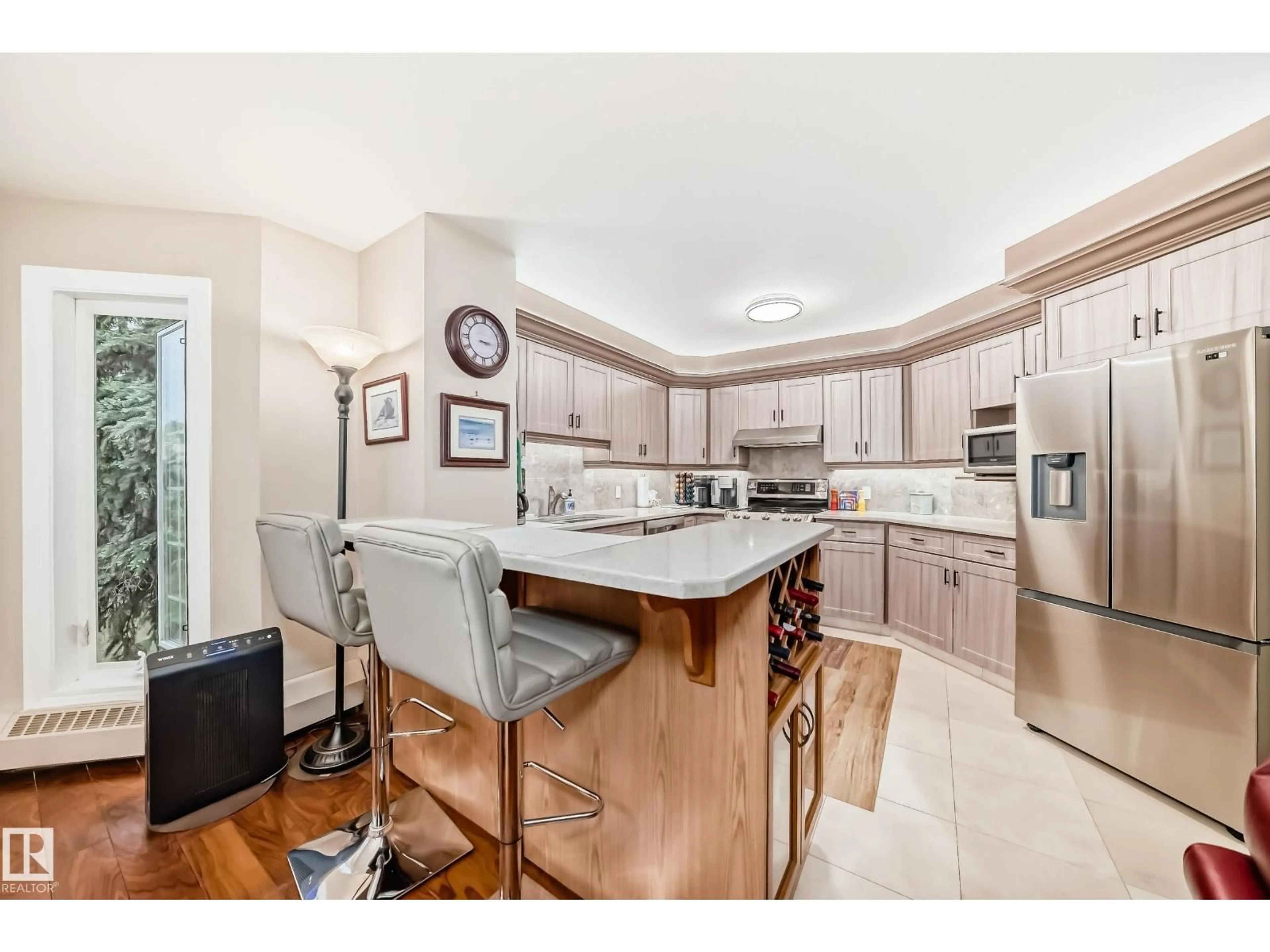 Open concept kitchen, unknown for 3 - 512 PERRON ST, St. Albert Alberta T8N5Z5