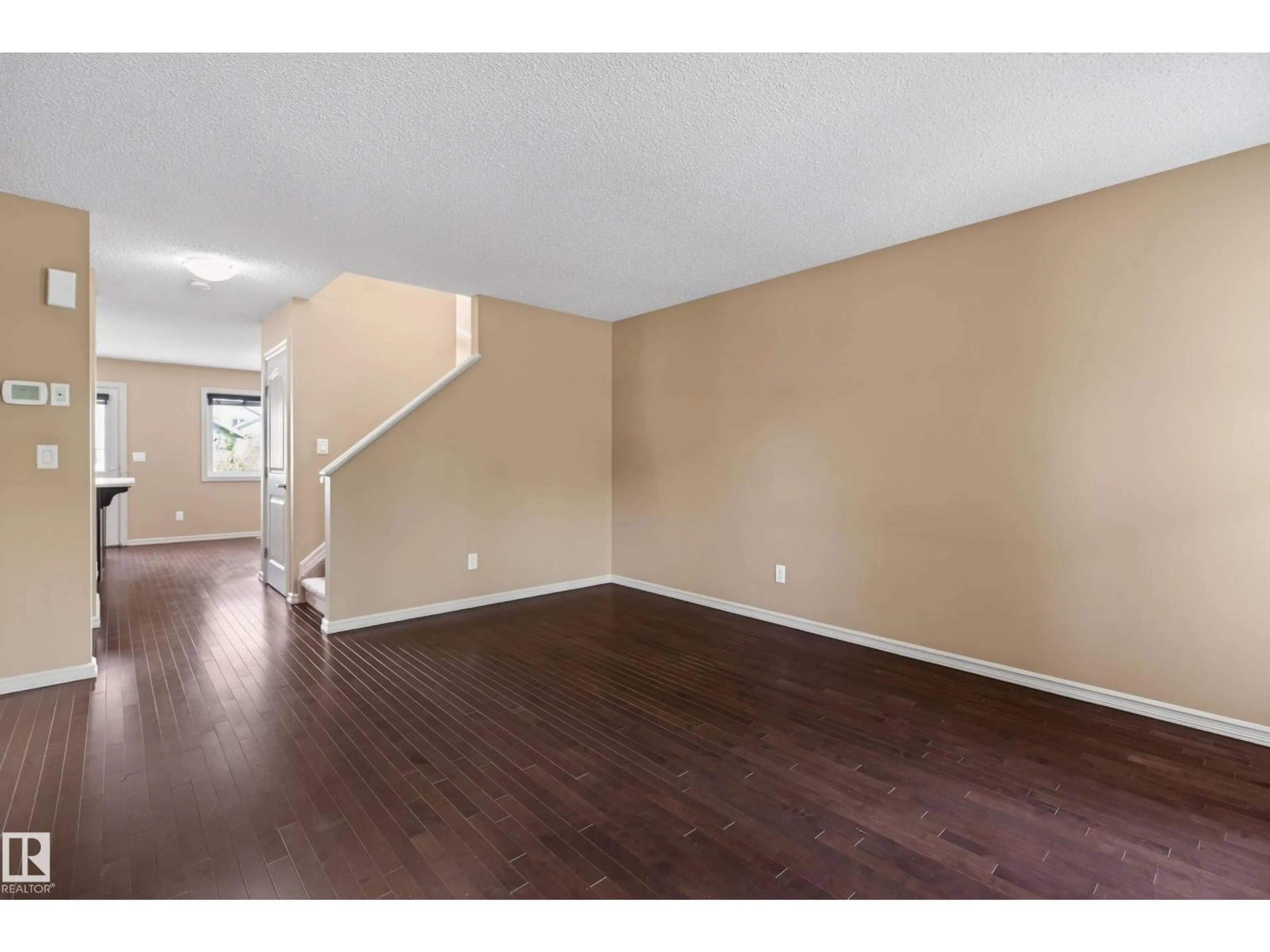 A pic of a room for 5636 18 AV, Edmonton Alberta T6X1P8