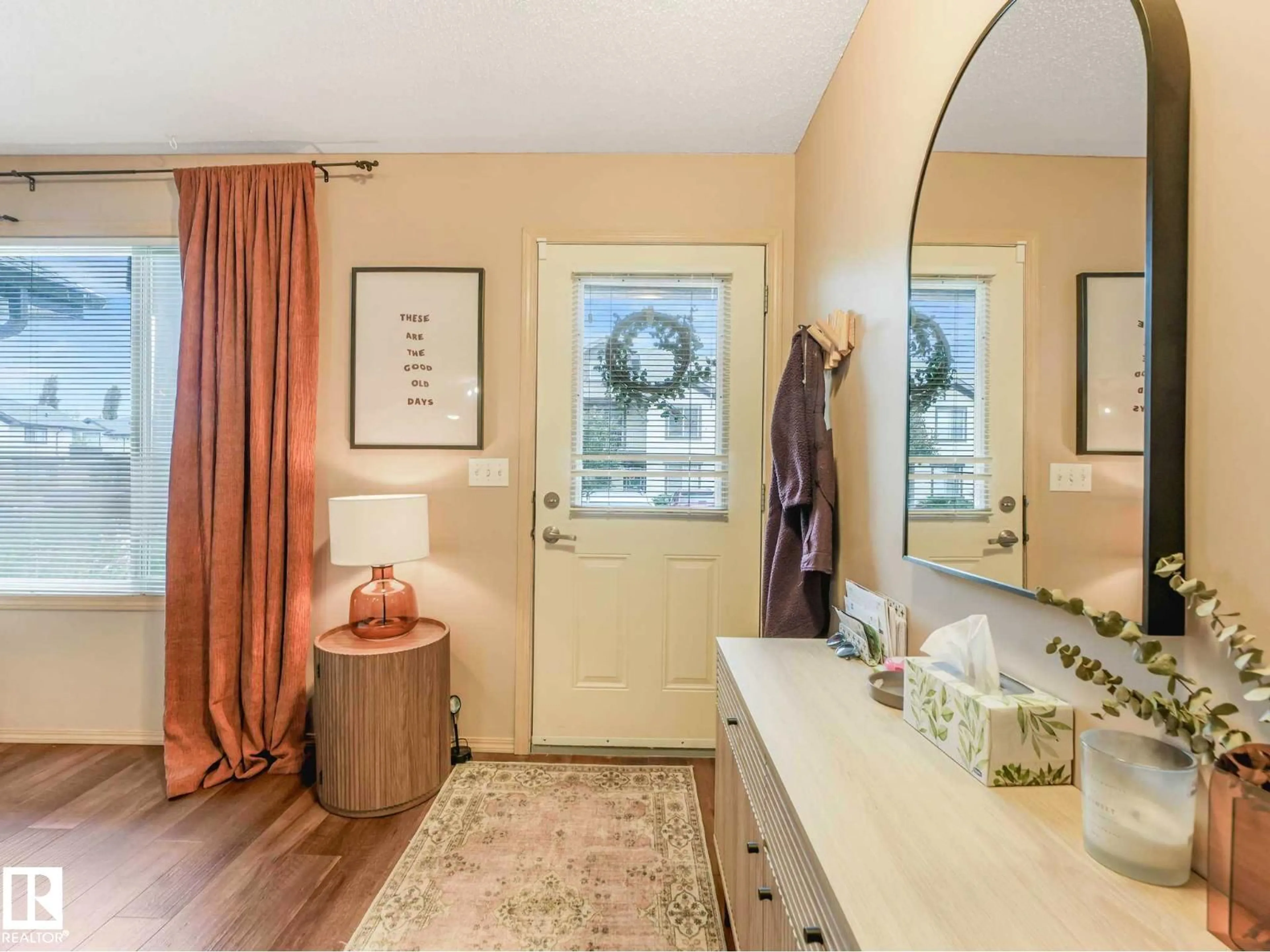 Contemporary bathroom, ceramic/tile floor for SW - 93 604 62 ST, Edmonton Alberta T6X0K4