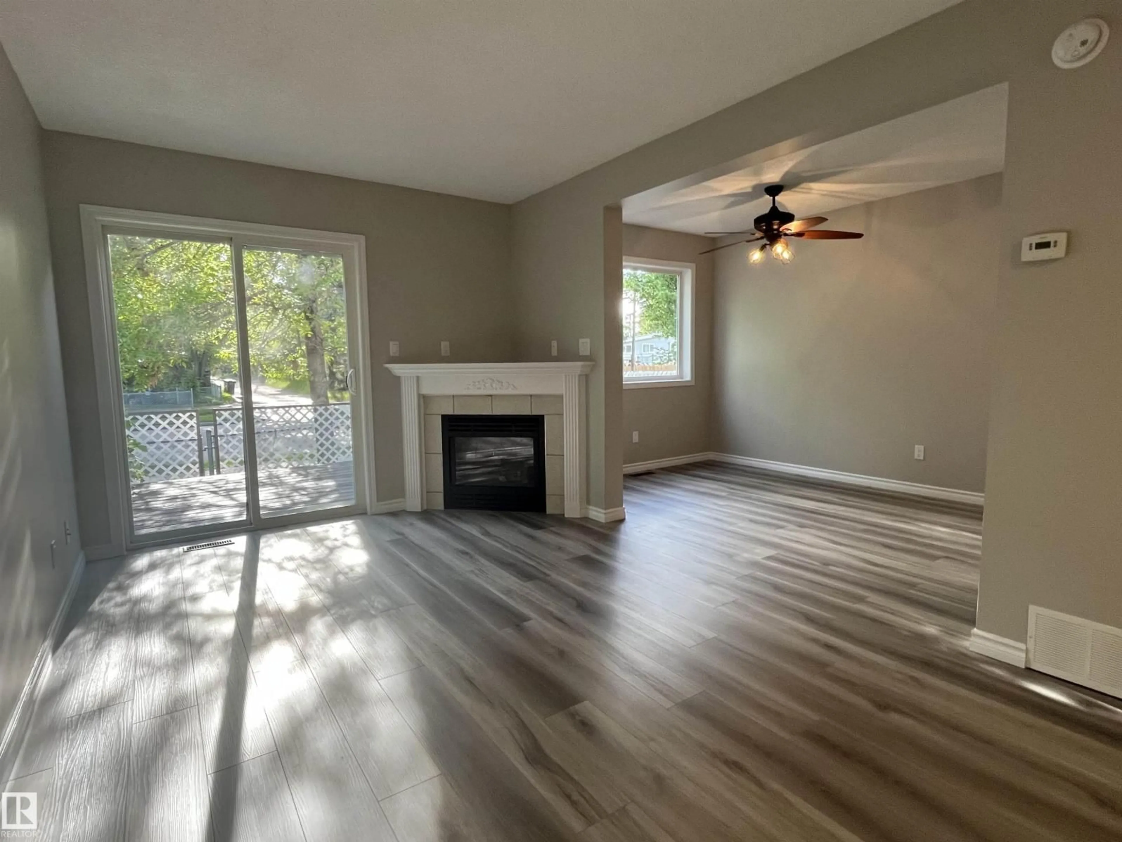 A pic of a room for 2 - 61 MICHIGAN ST, Devon Alberta T9G1H7