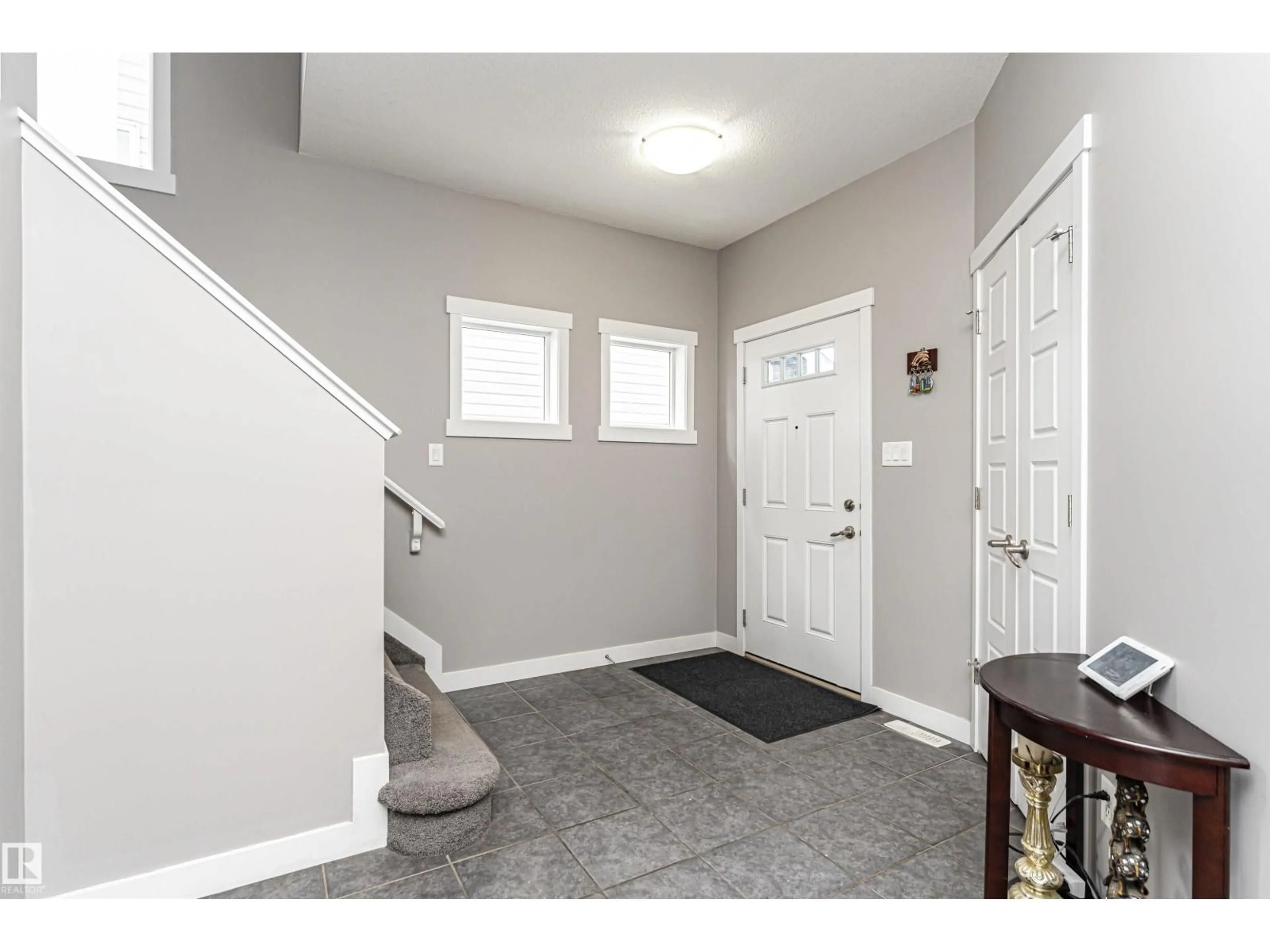 Indoor entryway for SW - 115 57 ST, Edmonton Alberta T6X0K9