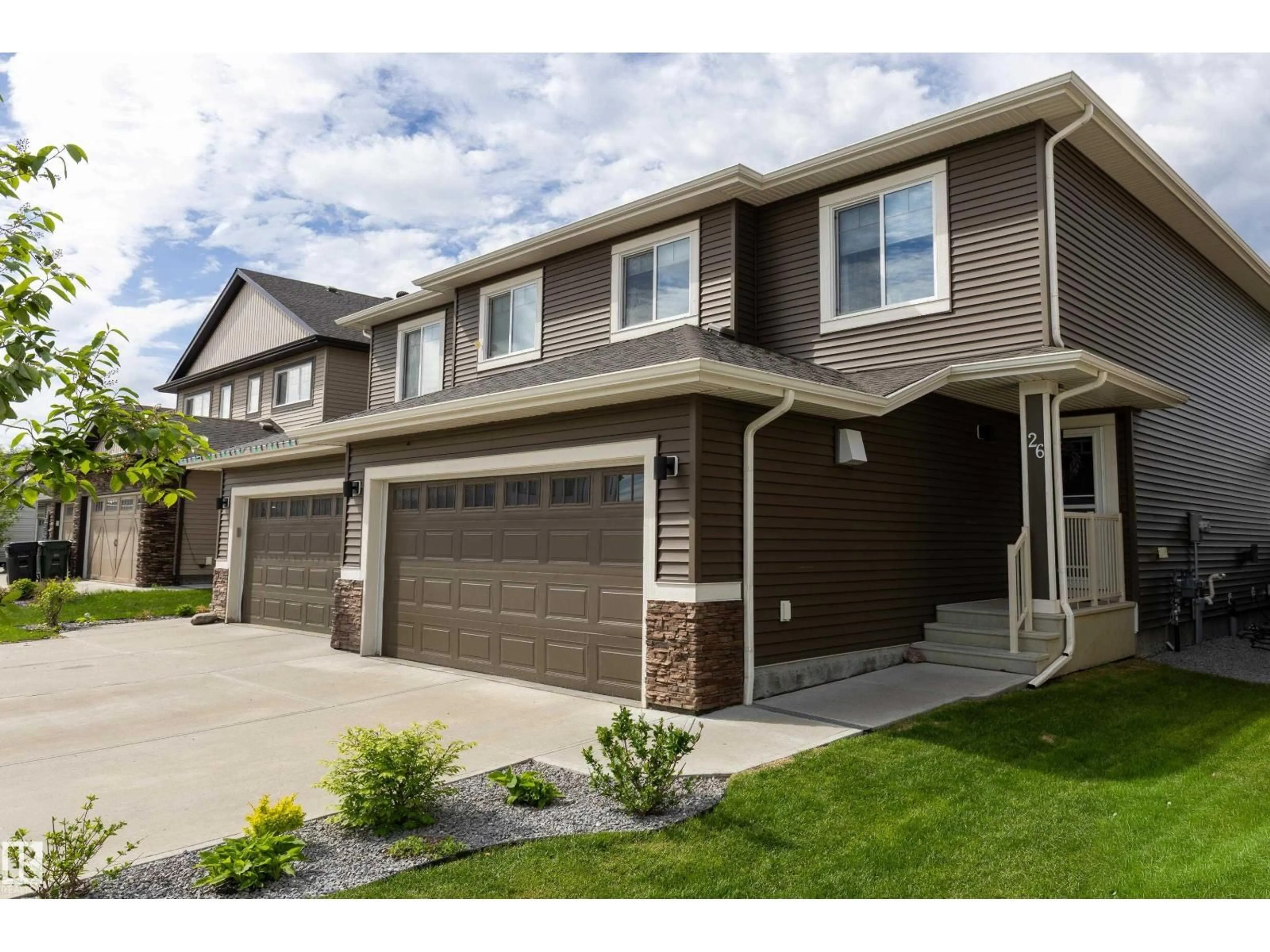 Home with vinyl exterior material, street for 26 RANCHER RD, Ardrossan Alberta T8E0A6