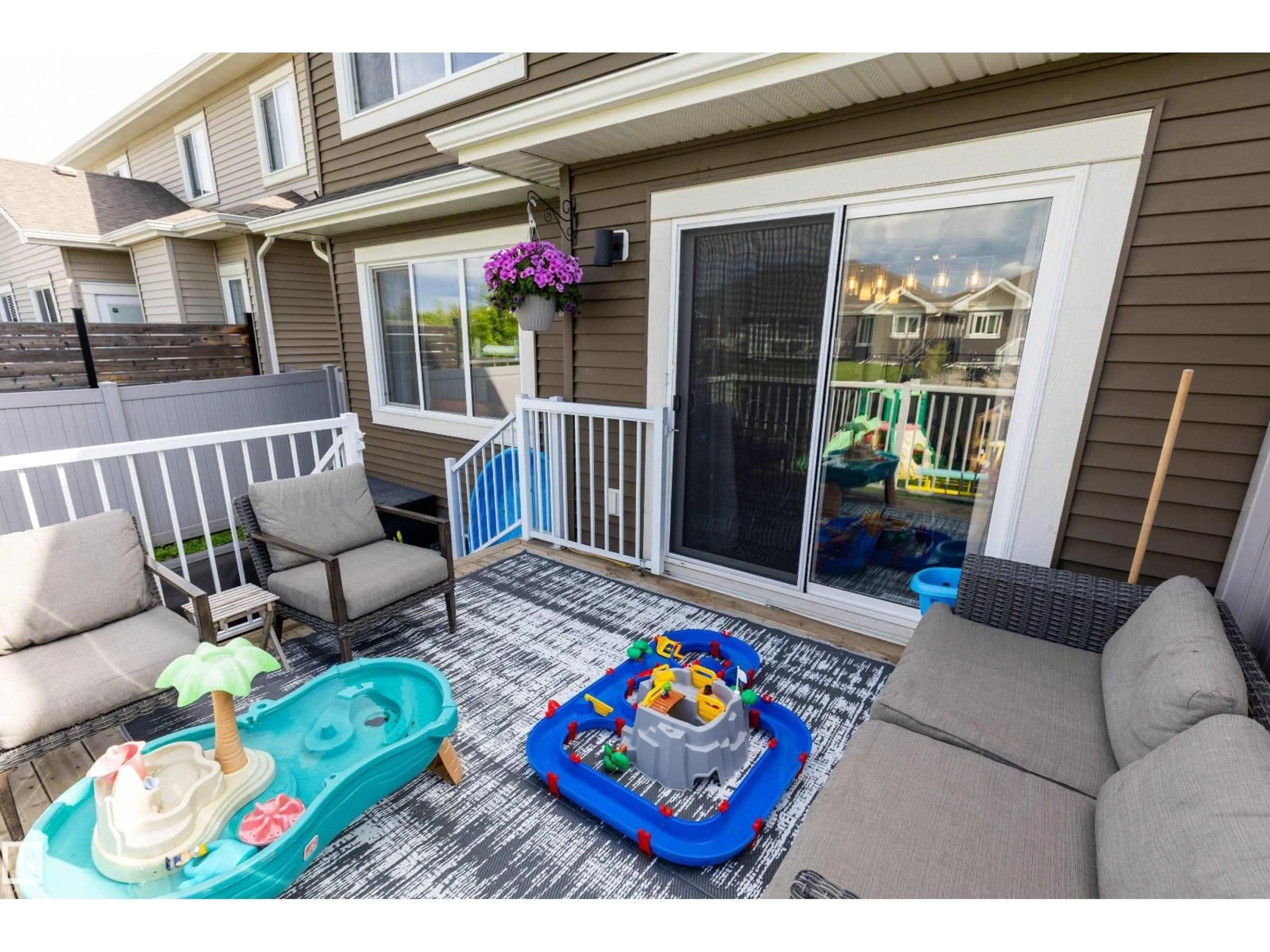 Patio, water/lake/river/ocean view for 26 RANCHER RD, Ardrossan Alberta T8E0A6