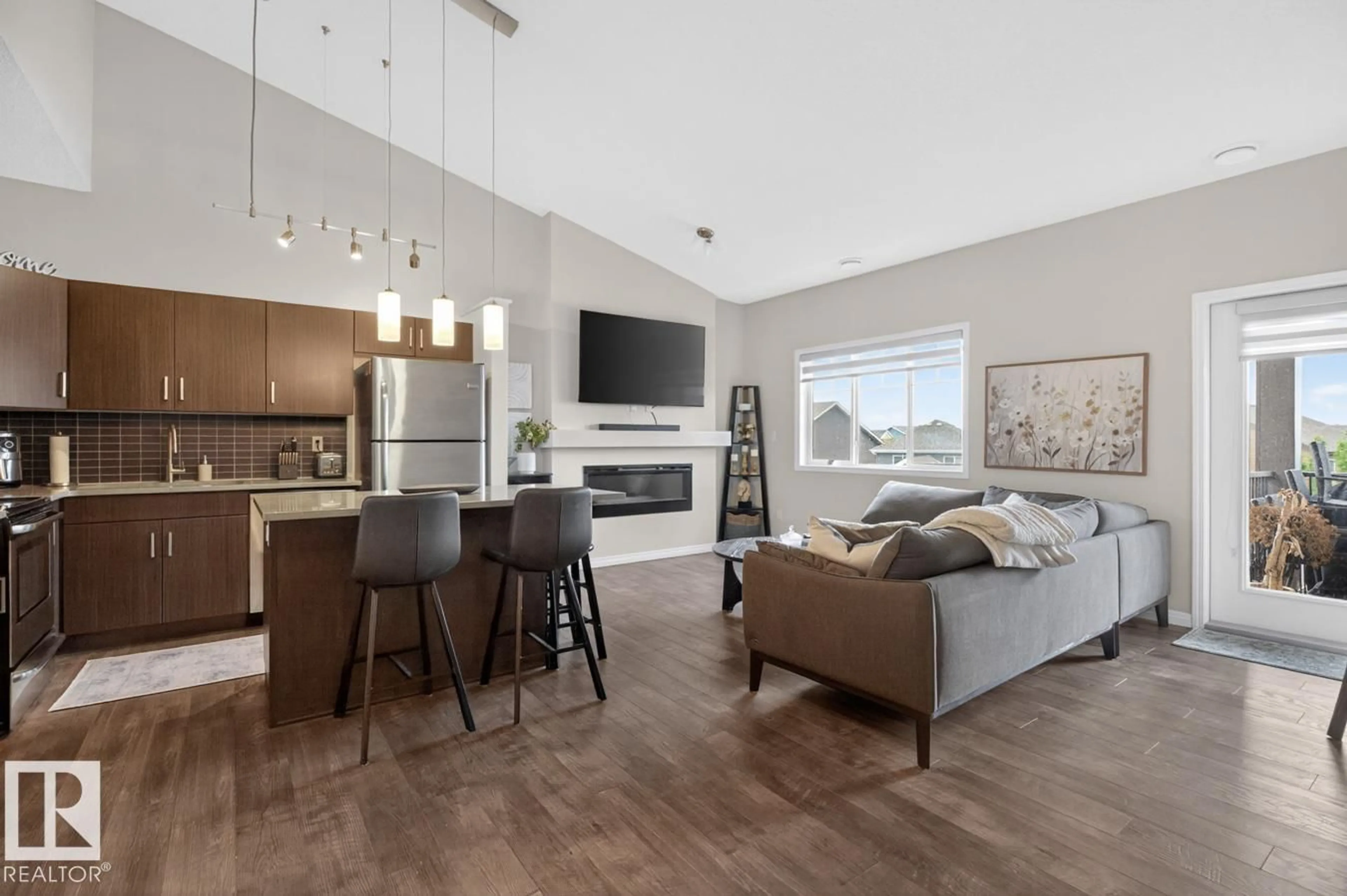 Open concept kitchen, unknown for 15 - 3305 ORCHARDS LINK LI, Edmonton Alberta T6X2H1