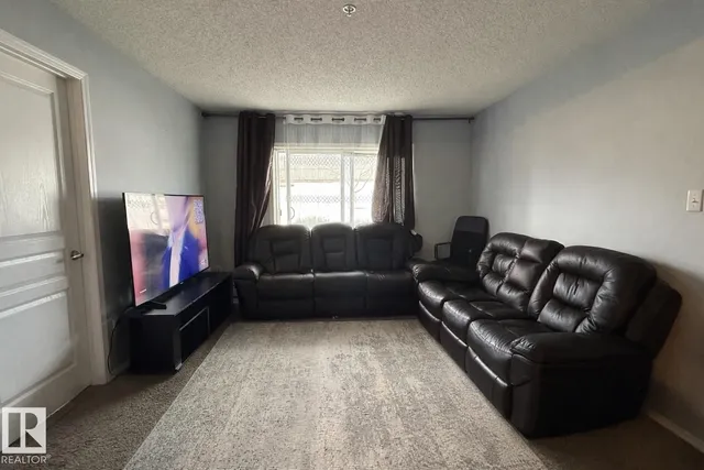 #133 - 301 CLAREVIEW STATION DR DR, Edmonton 4