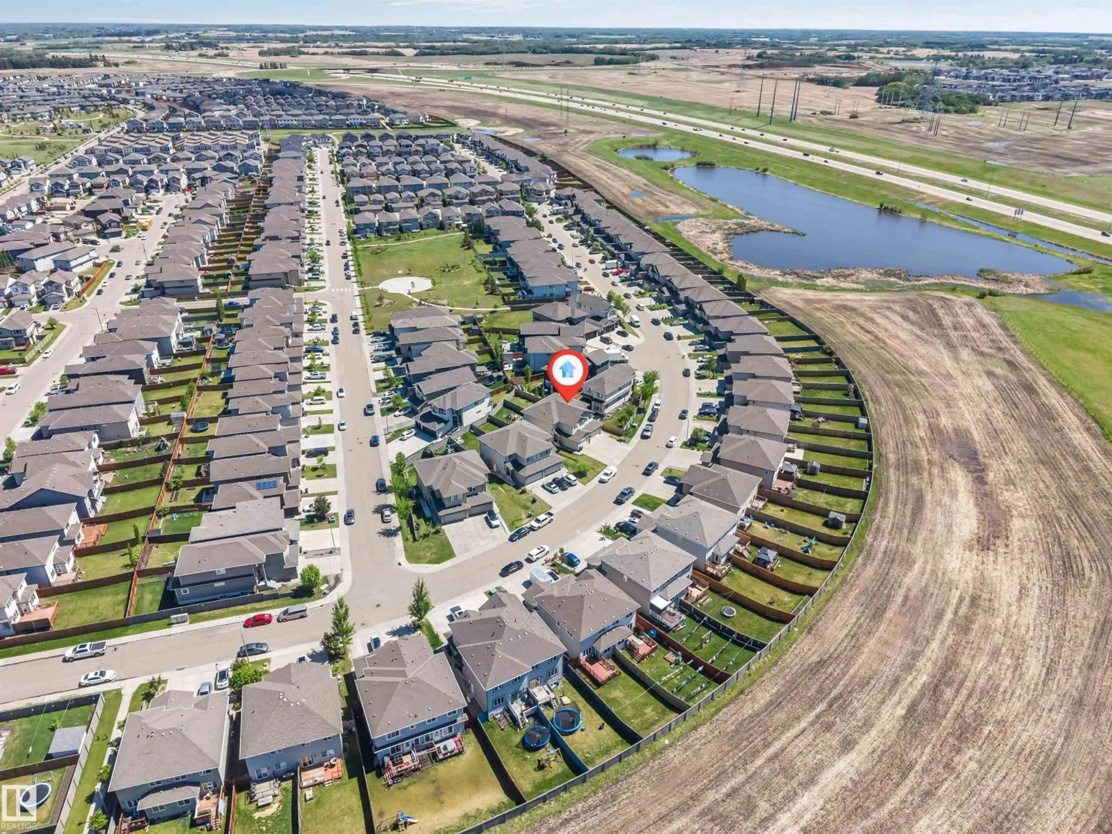 A pic from outside/outdoor area/front of a property/back of a property/a pic from drone, water/lake/river/ocean view for NW - 1105 33A ST, Edmonton Alberta T6T2C4
