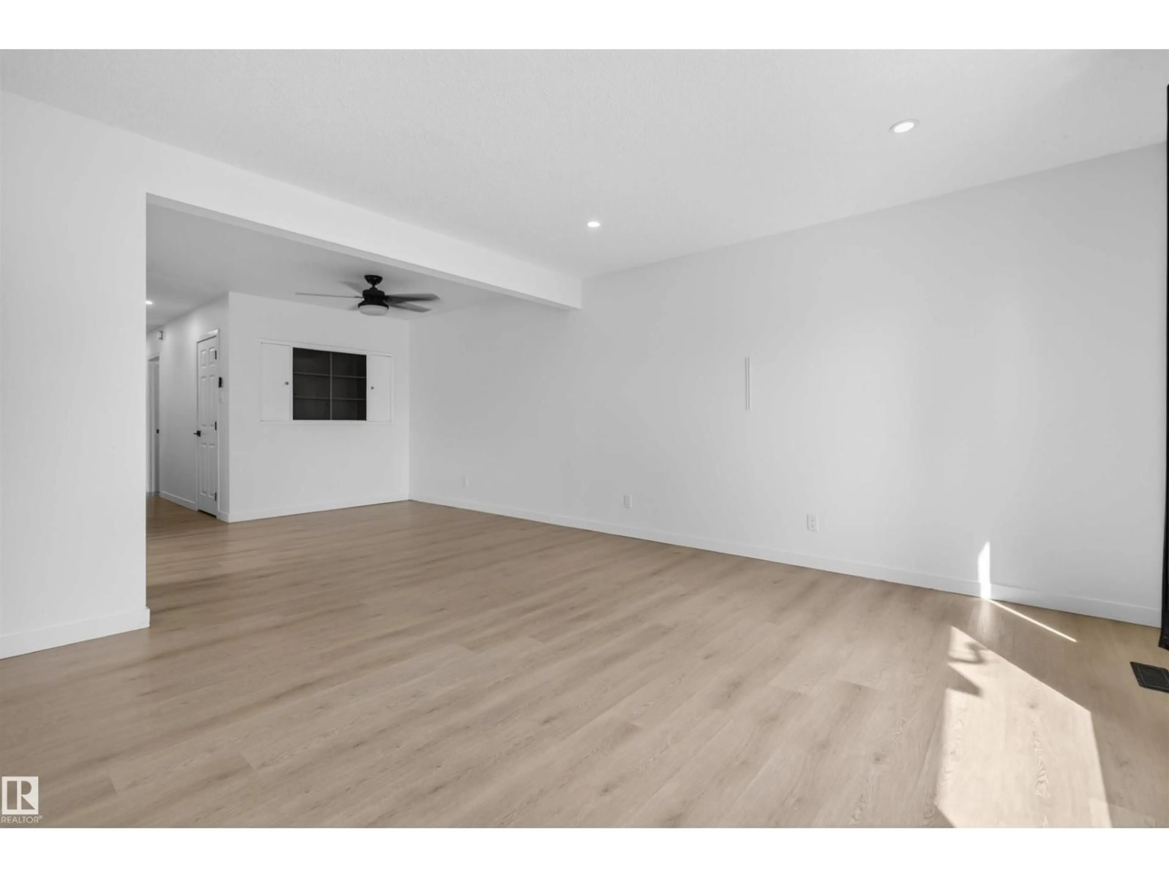 A pic of a room for 7304/7306 78 AV, Edmonton Alberta T6B0C1