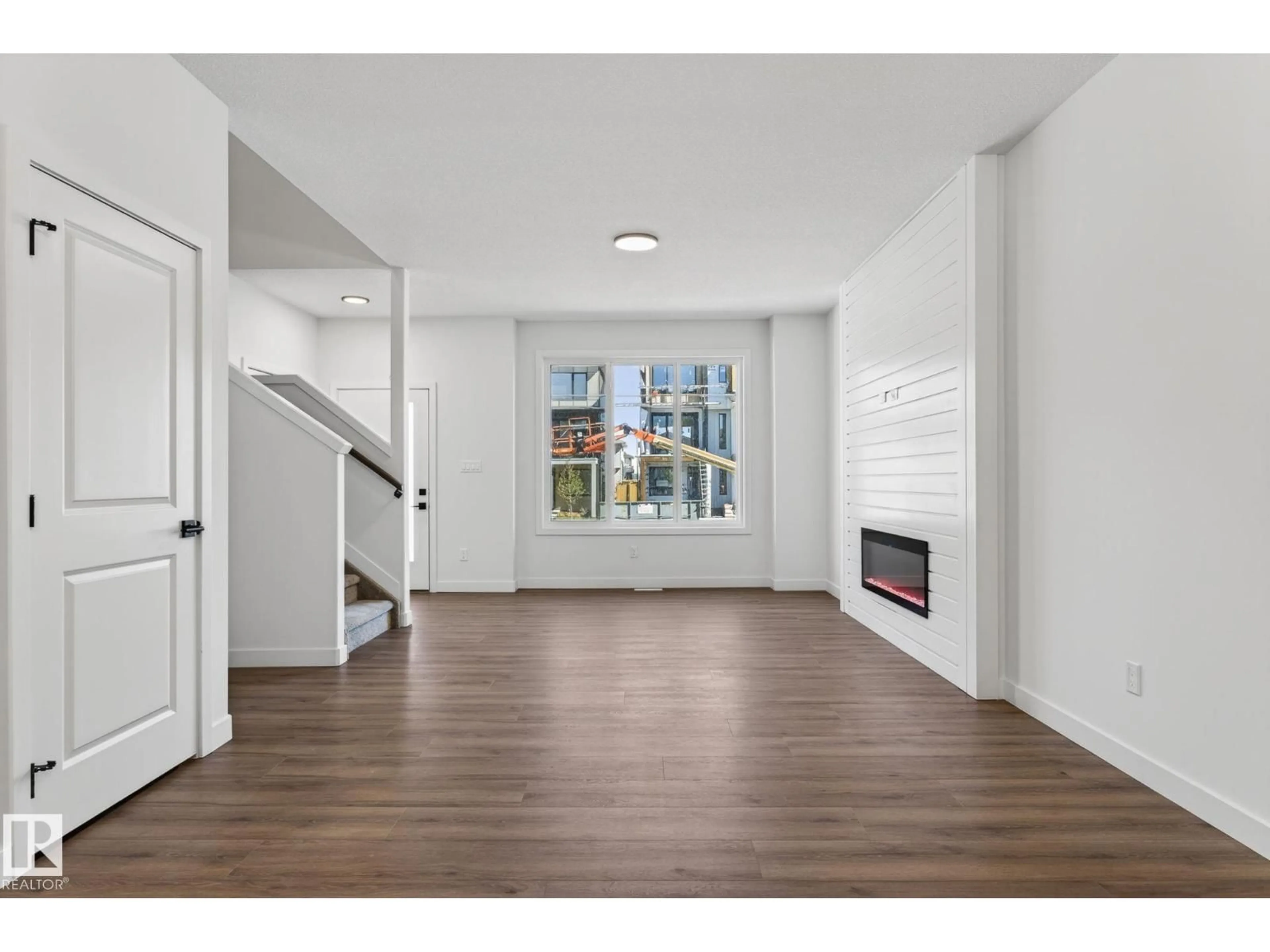 Indoor entryway for 95 WESTWIND DR, Spruce Grove Alberta T7X4C6