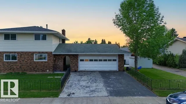 712 LEE RIDGE RD, Edmonton 5