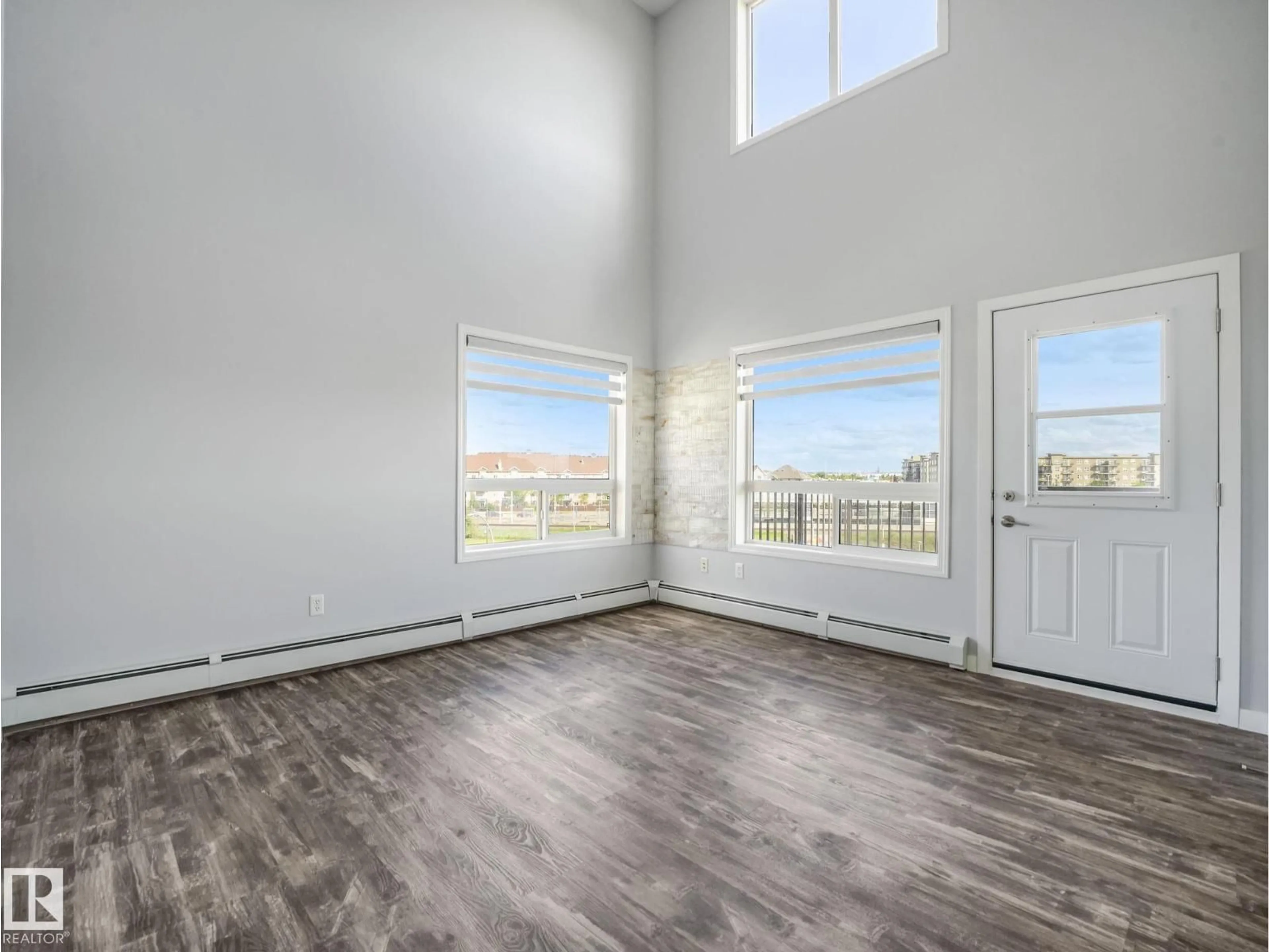 A pic of a room for 2406 CLAREVIEW STATION DR, Edmonton Alberta T5Y0E5